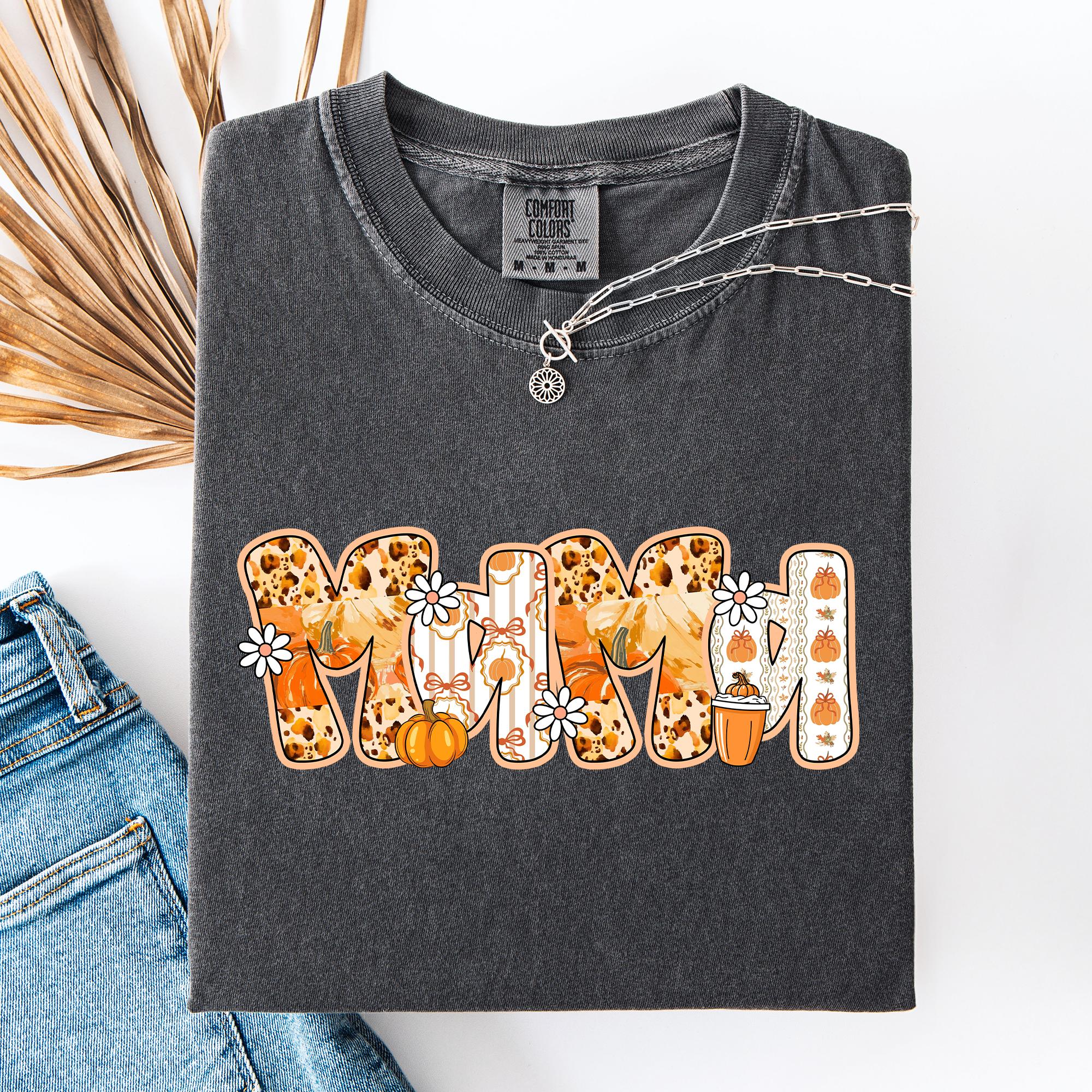 Mama, Pumpkin Pattern Leopard-Print Pumpkins Watercolor Bouquet Comfort Colors Tee