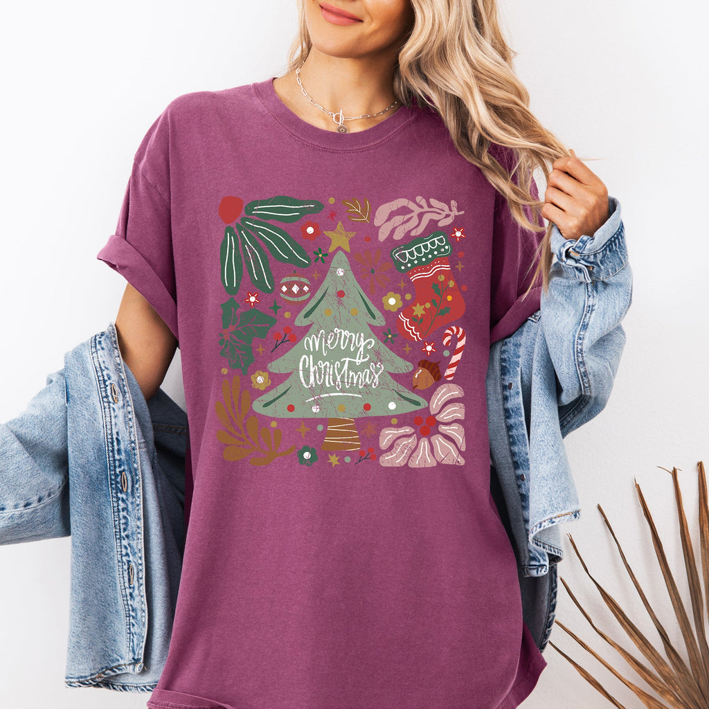 Merry Christmas Green Floral Flowers Winter Holiday Garden Motif Classic Keepsake Comfort Colors Tee