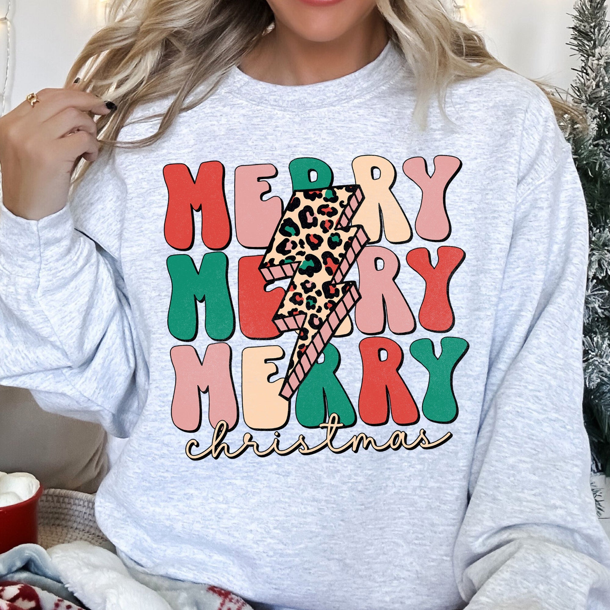 Merry Christmas Retro Leopard Print Cozy Festive Snowflake Graphic Christmas Cheer Holiday Sweatshirt