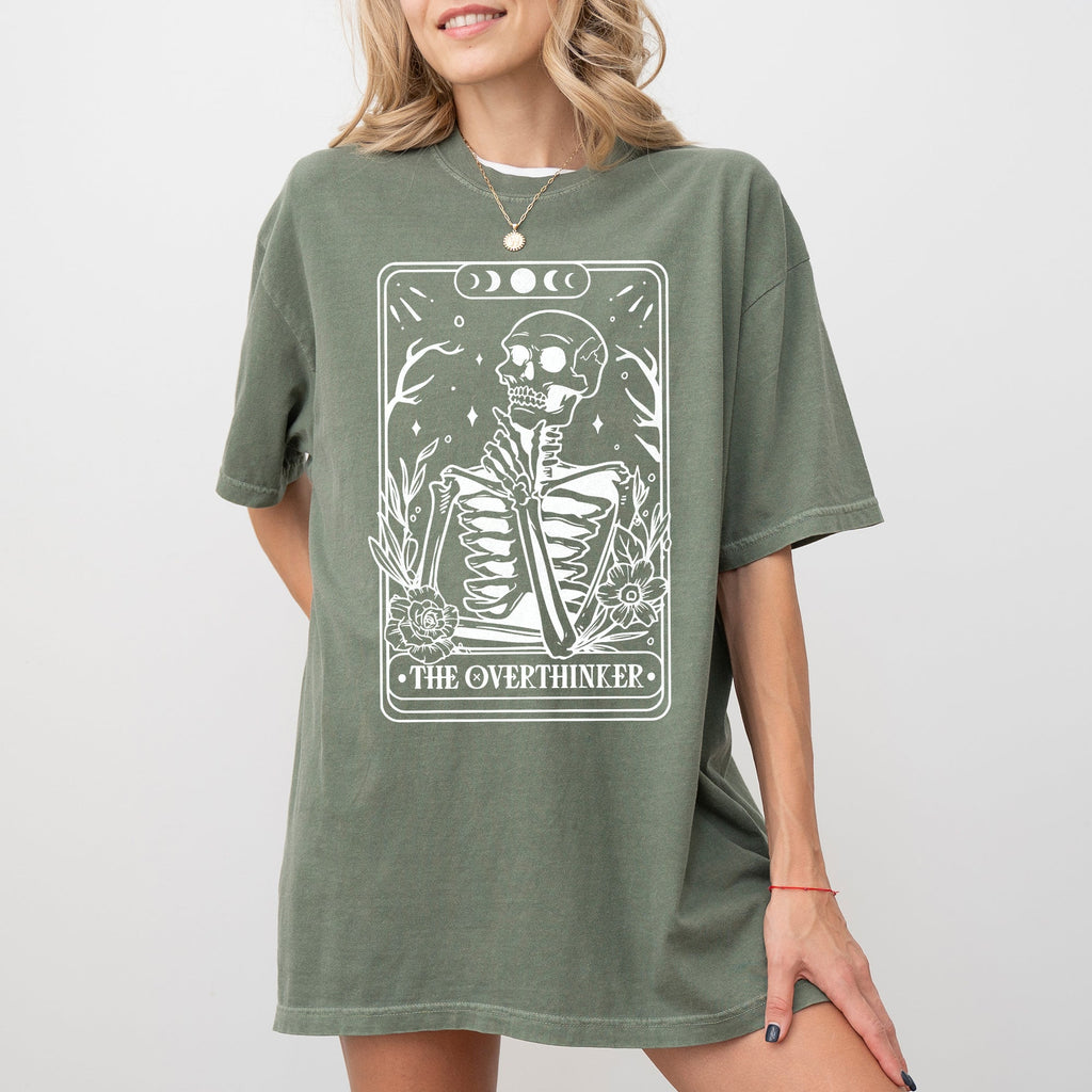 The Overthinker Tarot Skeleton Funny Pumpkin Spooky Witch Aesthetic Meme Halloween Costume Comfort Colors Tee