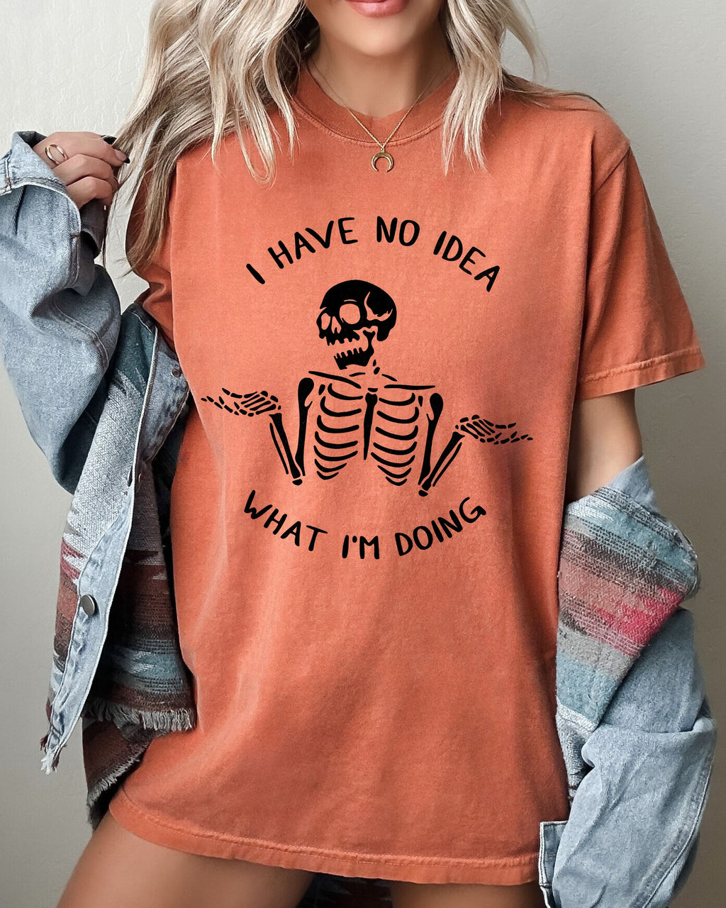 I Have No Idea Skeleton Ghost Witch Skull Meme Halloween Costume Comfort Colors Tee