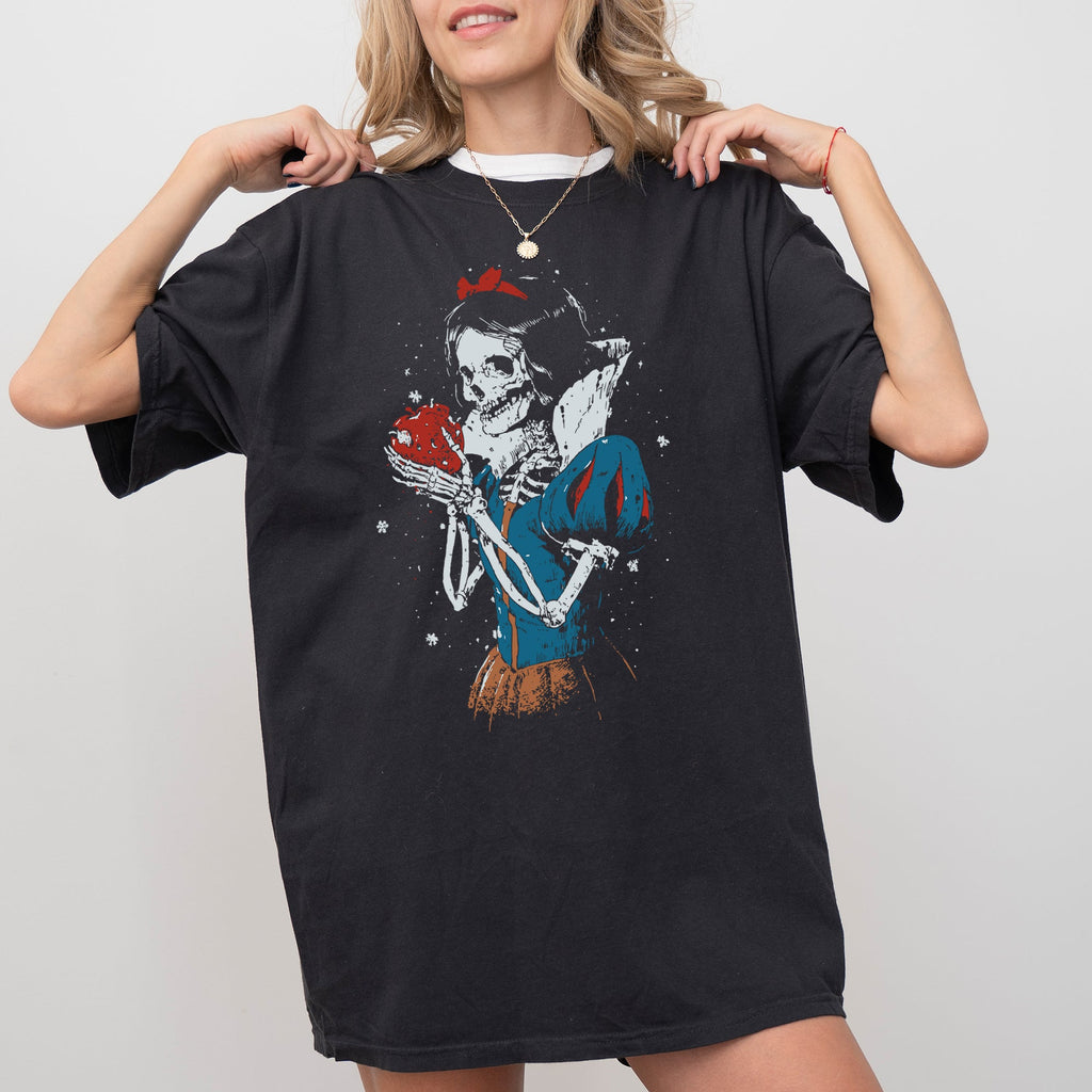 Snow White Skeleton Princess Witch Skull Spooky Aesthetic Meme Halloween Costume Comfort Colors Tee