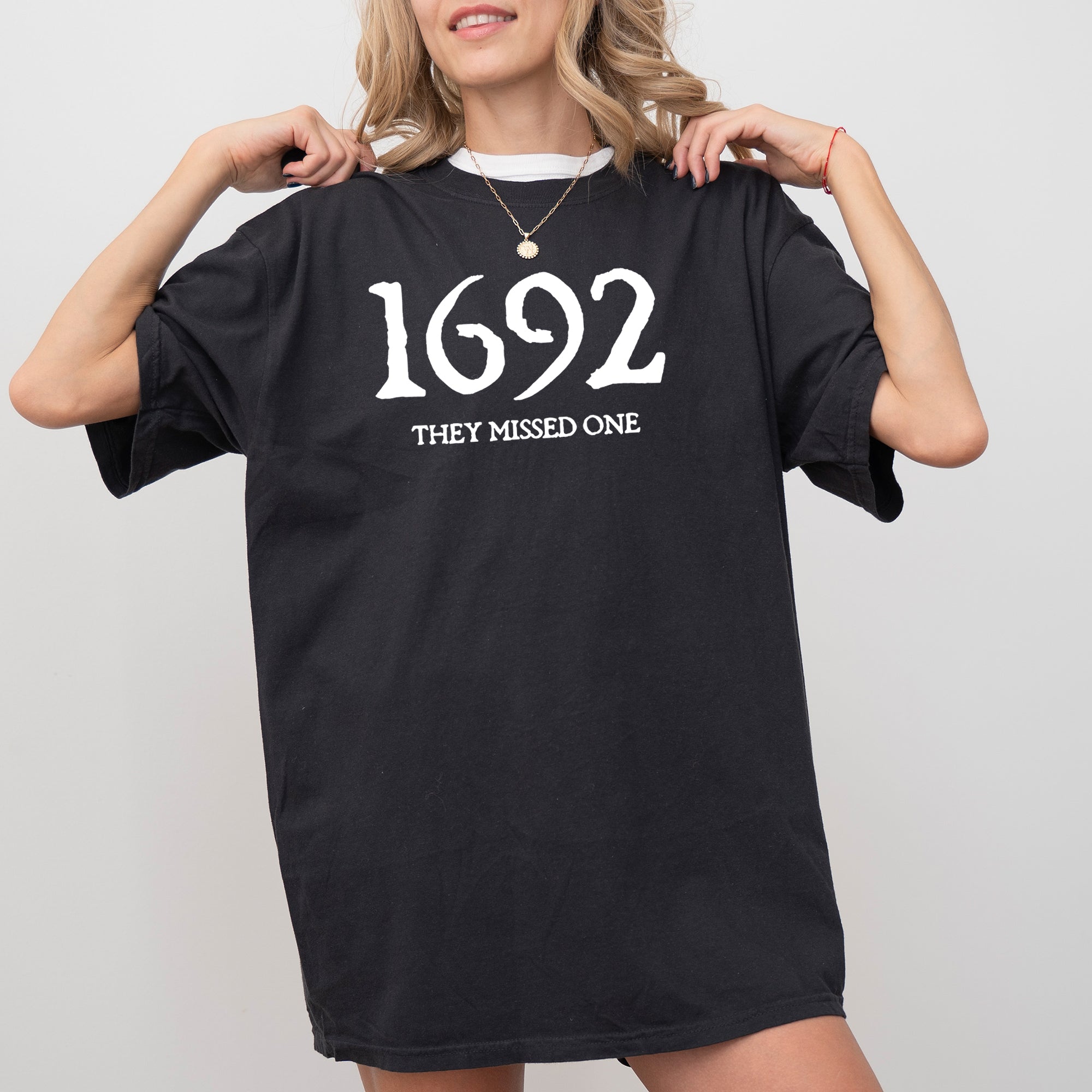 1692 They Missed One Skeleton Ghost Witch Skull Spooky Halloween Costume Comfort Colors Tee