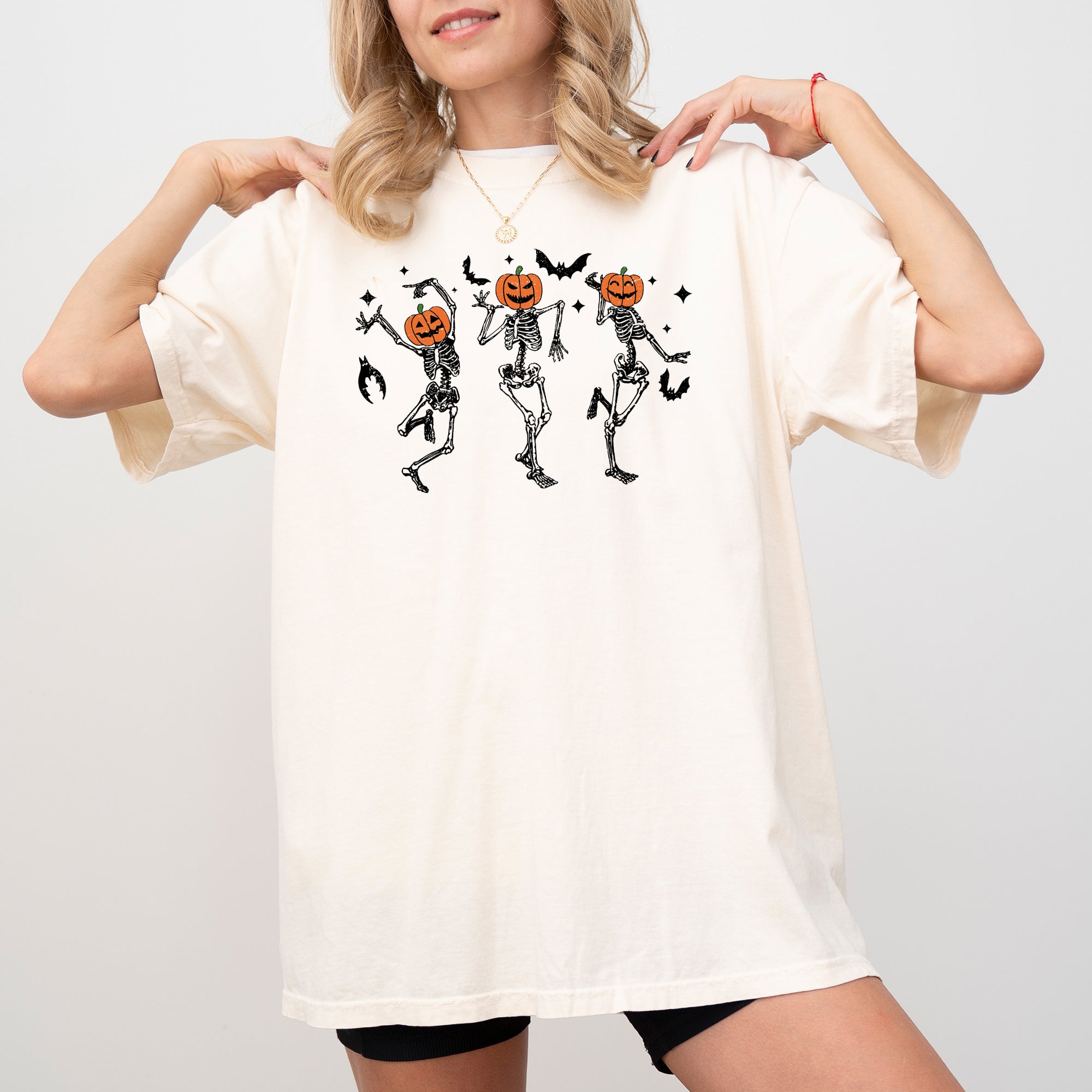 Pumpkin Head Dancing Skeletons Spooky Ghost Witch Skull Aesthetic Meme Halloween Costume Comfort Colors Tee