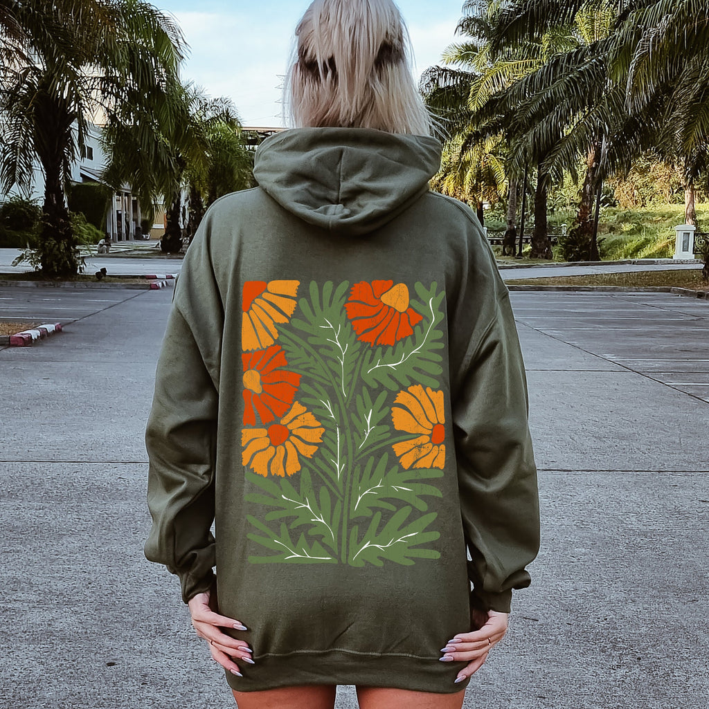 Retro Daisy Design Greens Orange Vintage Floral All Year Garden Bloom Print Hoodie