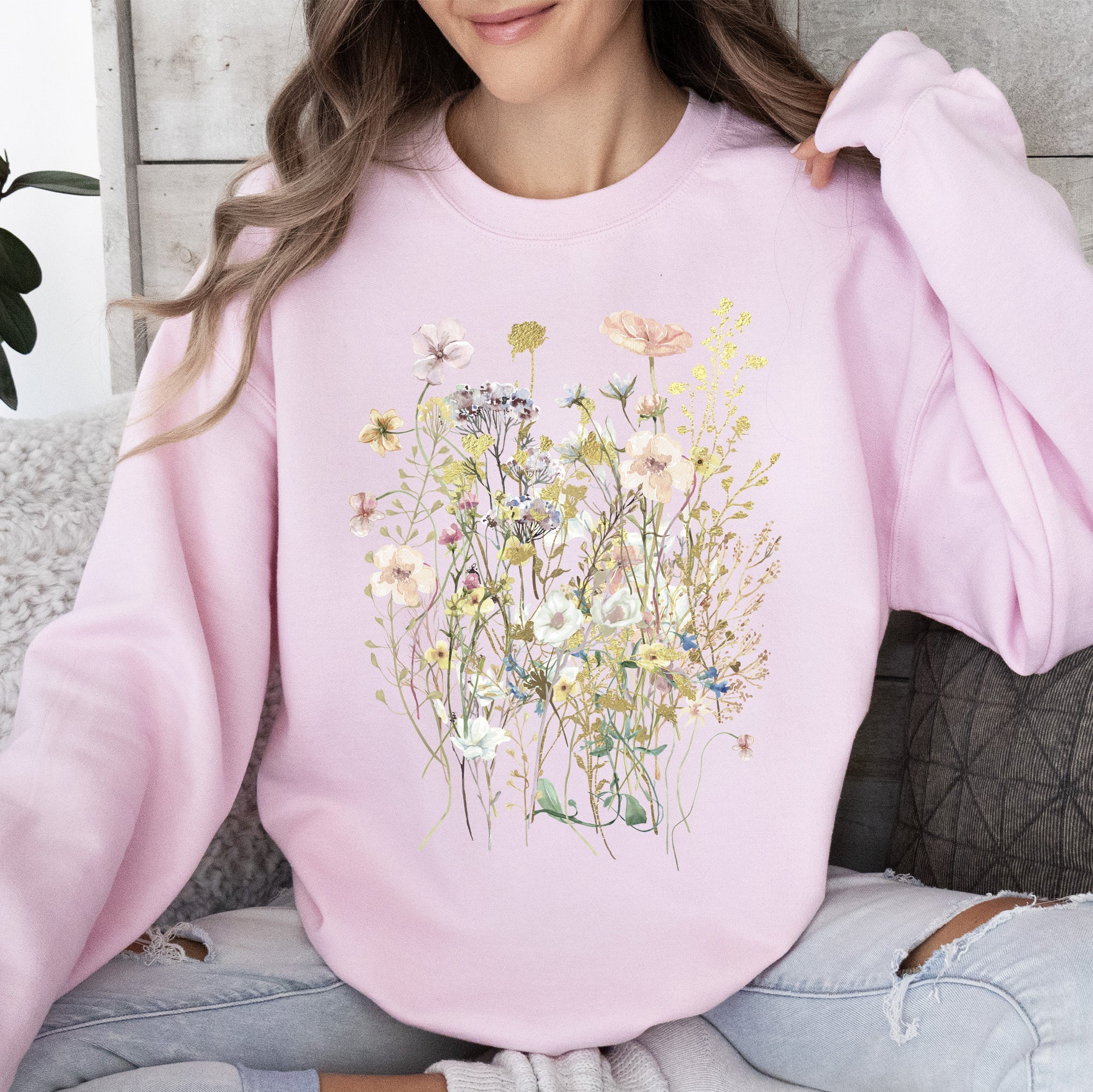 Pressed Flower Bouquet Botanical Artwork Floral Print Vintage Inspired Nature Illustration Sweatshirt