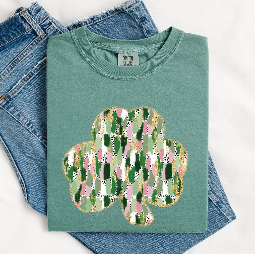 Painted Faux Glitter St Patrick's Day Shamrock Clover Leprechaun Comfort Colors Tee