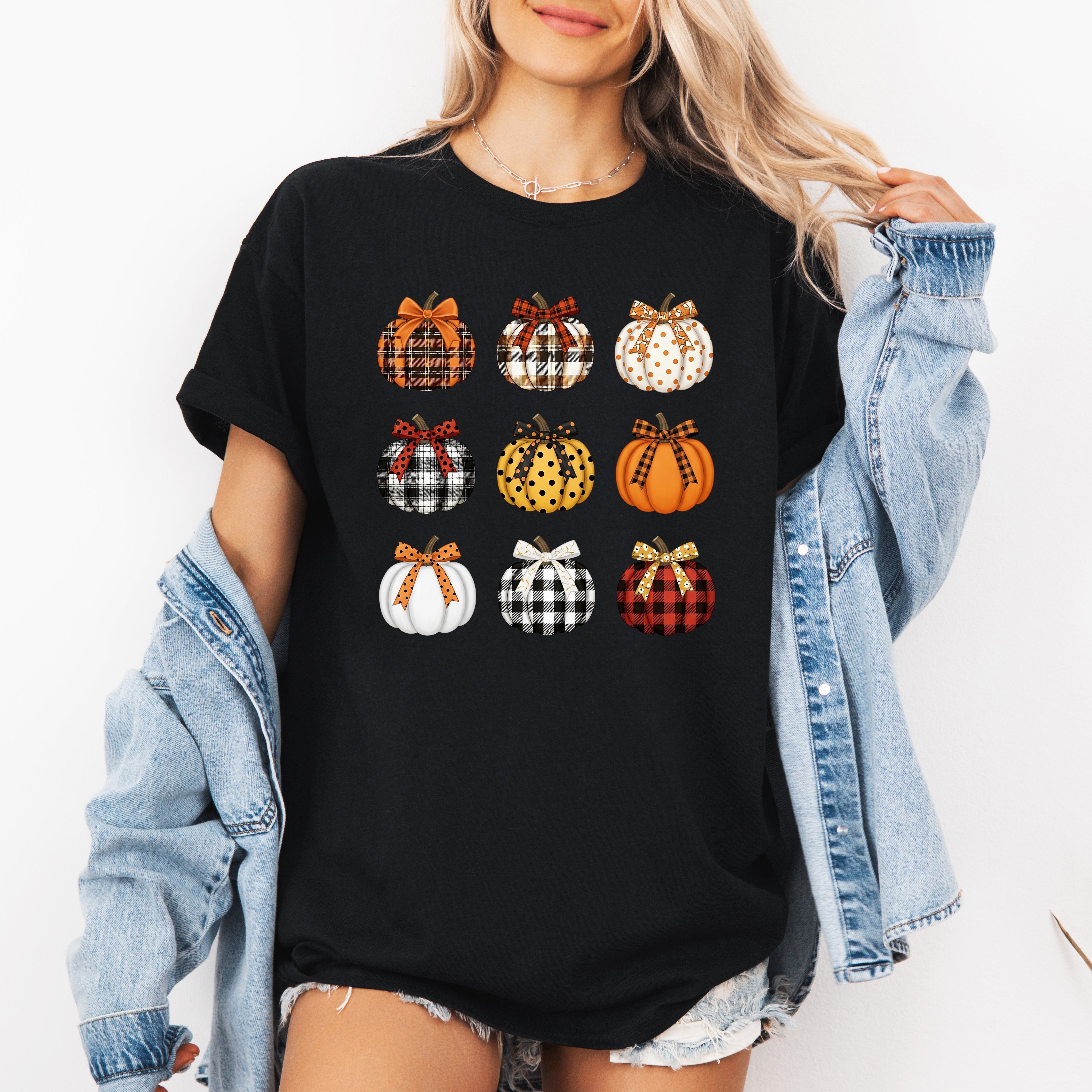 Patterned Pumpkins Classic Halloween Fall Autumn Cozy Seasonal Print Graphic Tee