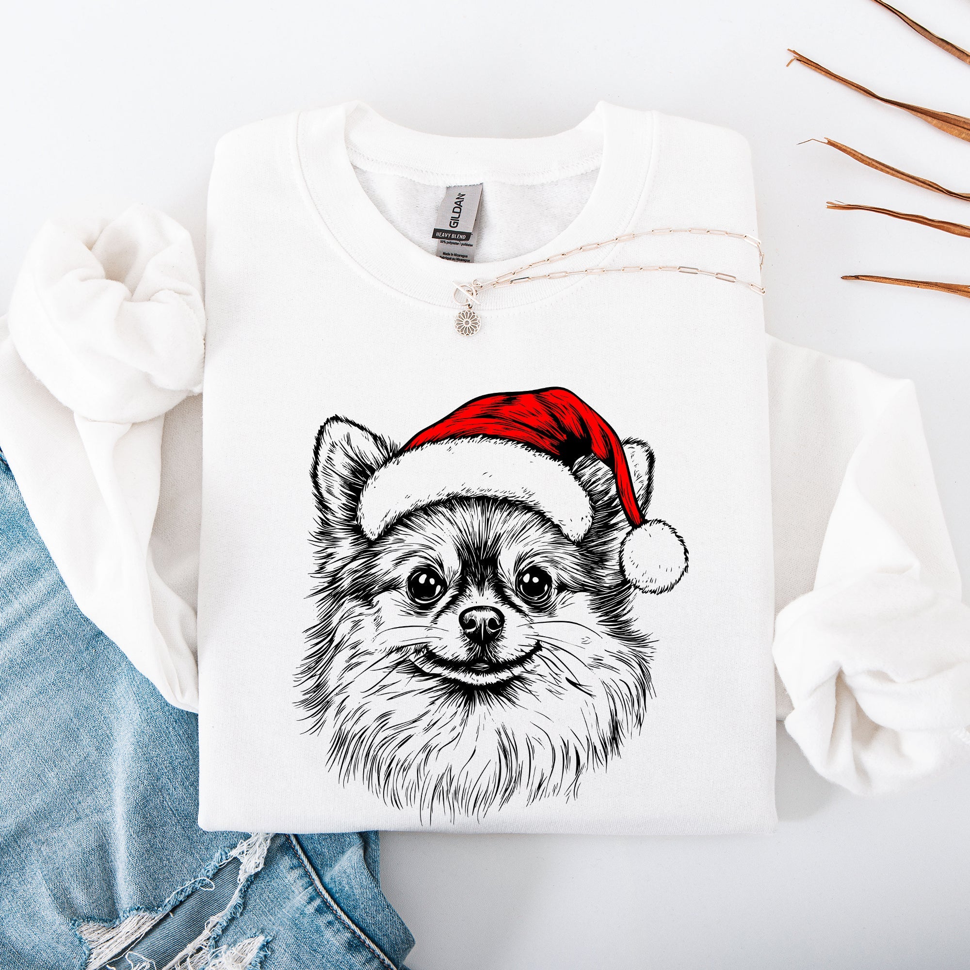 Festive Pomeranian Santa Christmas Dog Lover Holiday Pride Design Cozy Sweatshirt