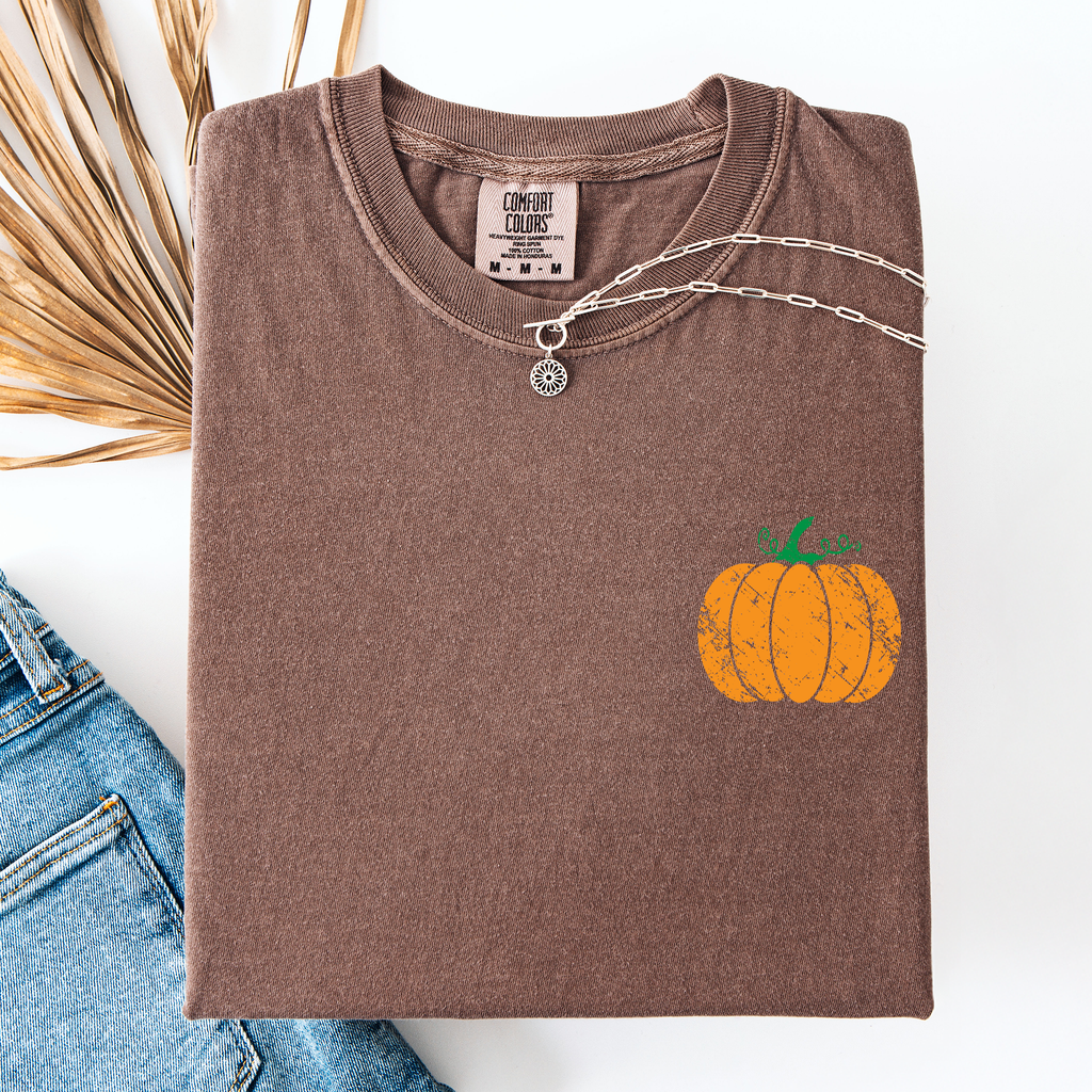 Mama Pumpkin Pattern Watercolor Leopard Pumpkins With Hand-Painted Bouquet Comfort Colors Tee