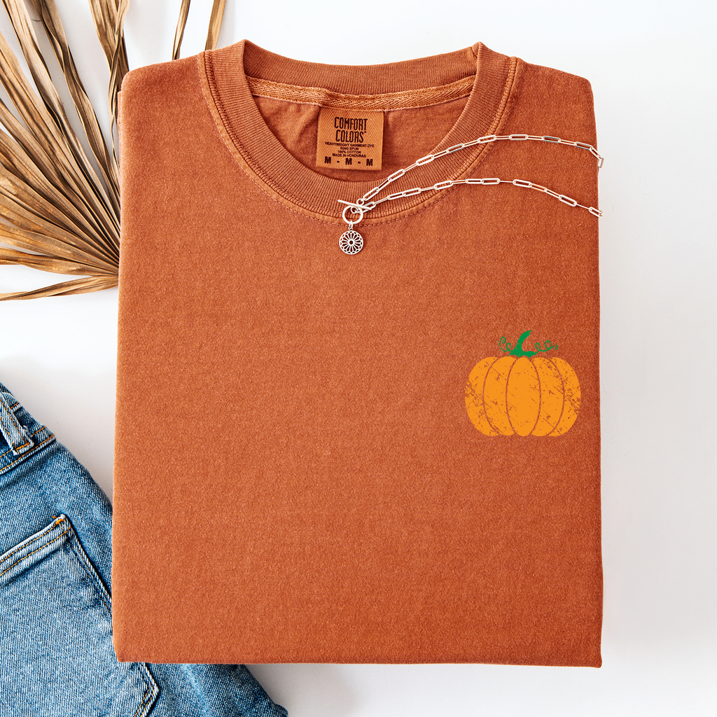 Mama Pumpkin Pattern Watercolor Leopard Pumpkins With Hand-Painted Bouquet Comfort Colors Tee