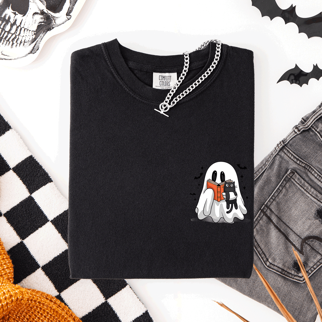 Reading Ghost Cat Funny Halloween Book Library Pocket Edition Comfort Colors Tee