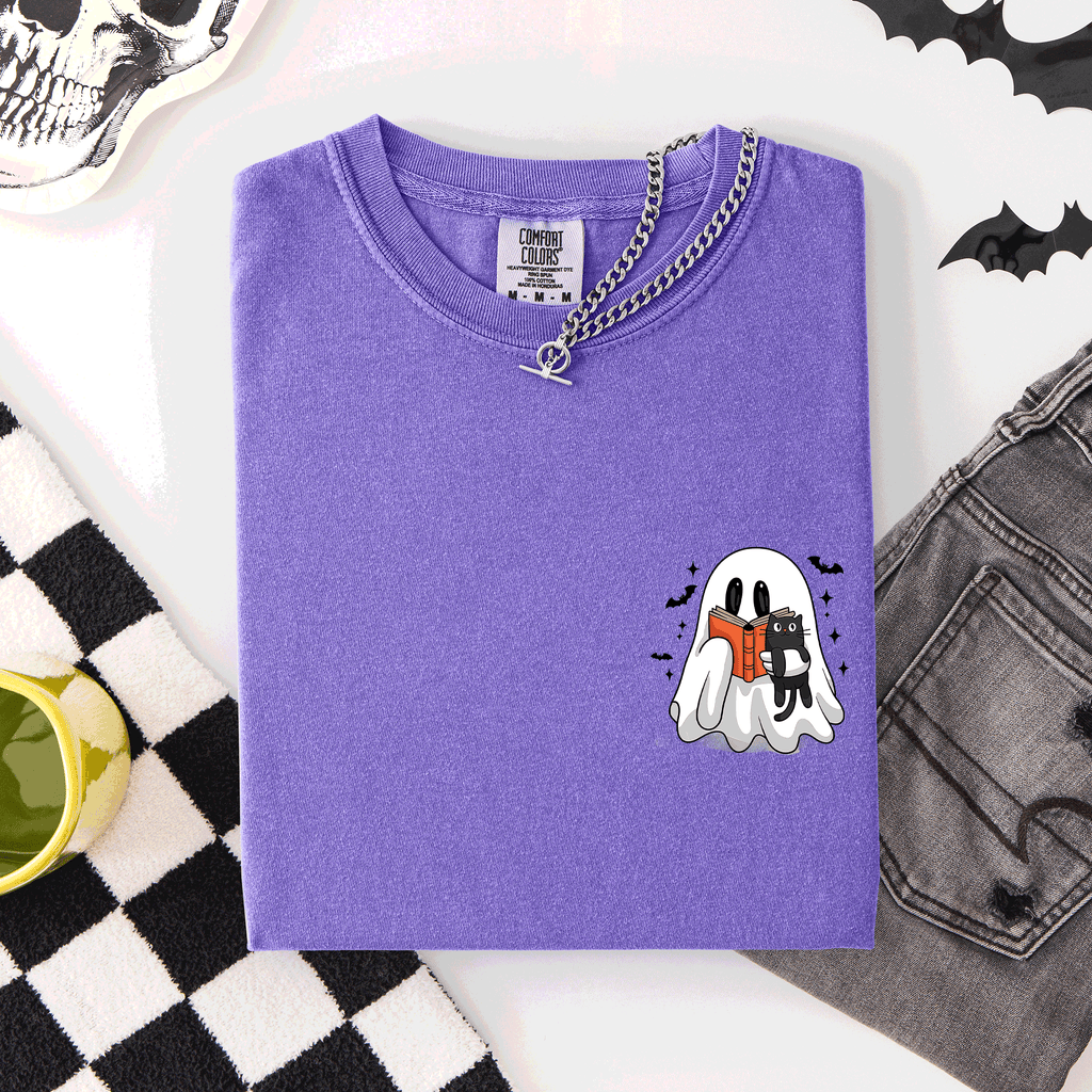 Reading Ghost Cat Funny Halloween Book Library Pocket Edition Comfort Colors Tee
