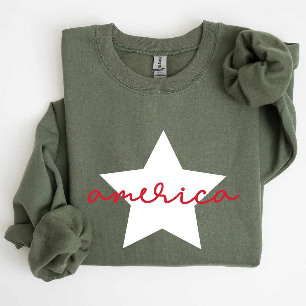 Retro America Star Red White Blue 4th Of July Patriotic Flag Design Graphic Sweatshirt