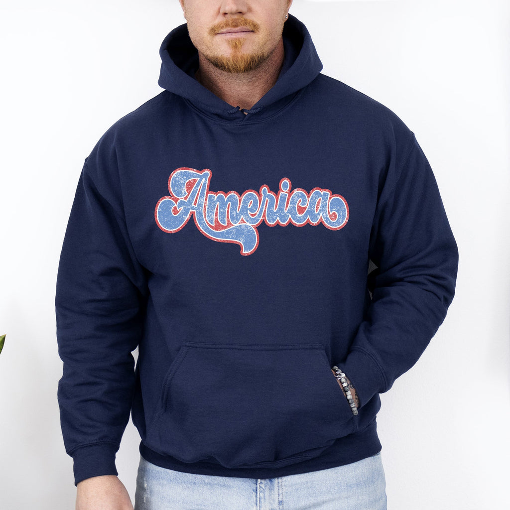 Retro America Grunge Vintage Patriotic USA 4th Of July Americana Flag Inspired Graphic Hoodie