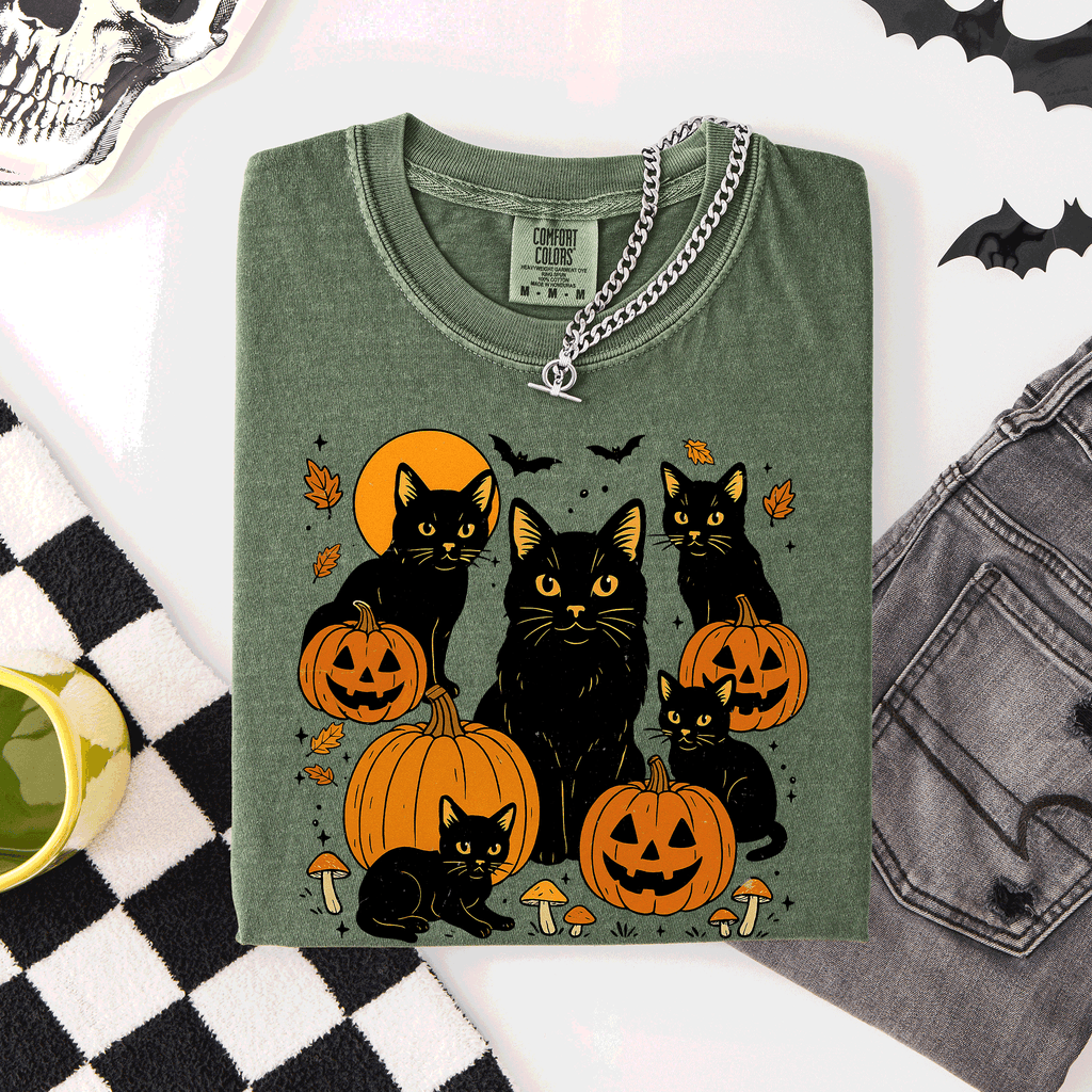 Retro Black Cats And Pumpkins Halloween Spooky Night Scene Edition Comfort Colors Tee
