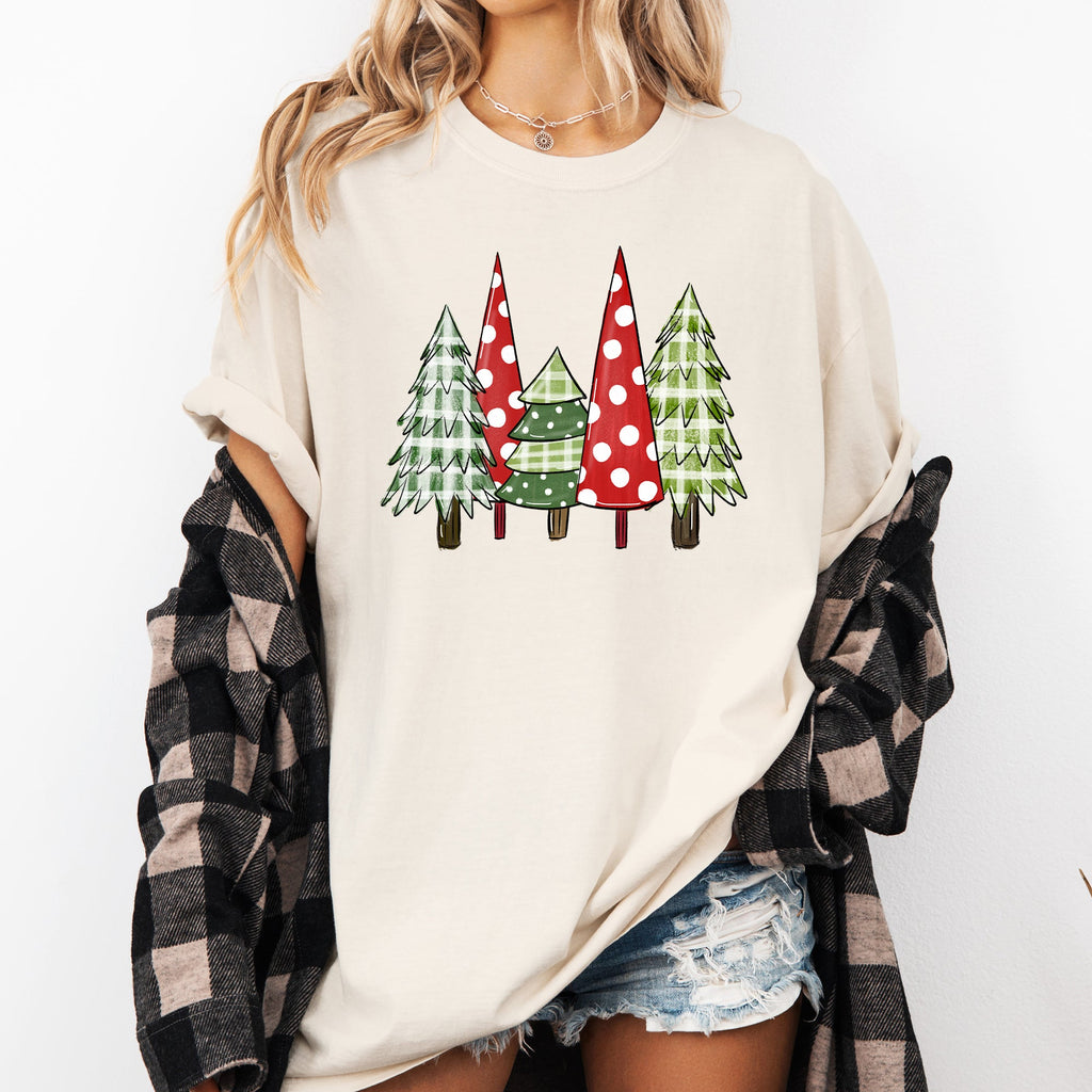 Retro Christmas Trees Winter Snow Santa Holiday Scene Throwback Classic Comfort Colors Tee