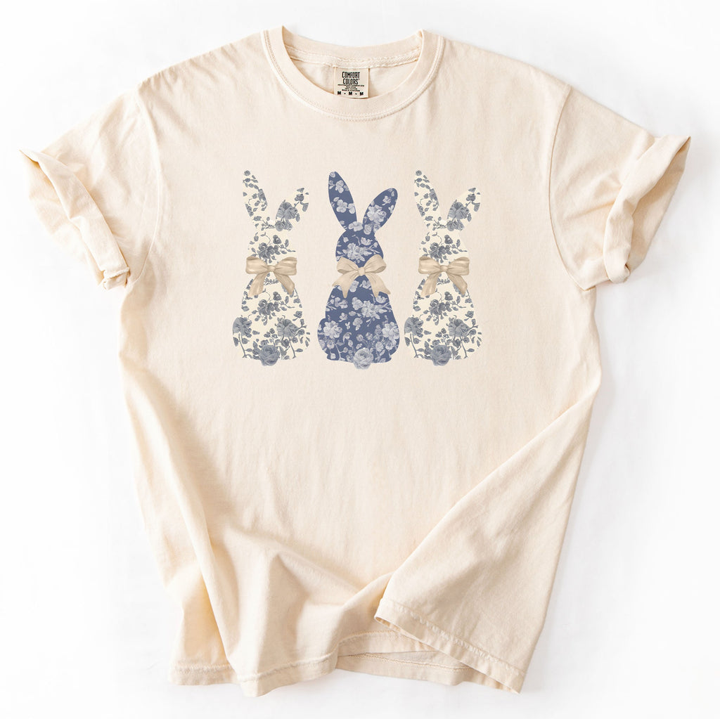 Retro Easter Bunnies Girly Chinoiserie Patterns Rabbits Line Art Comfort Colors Tee