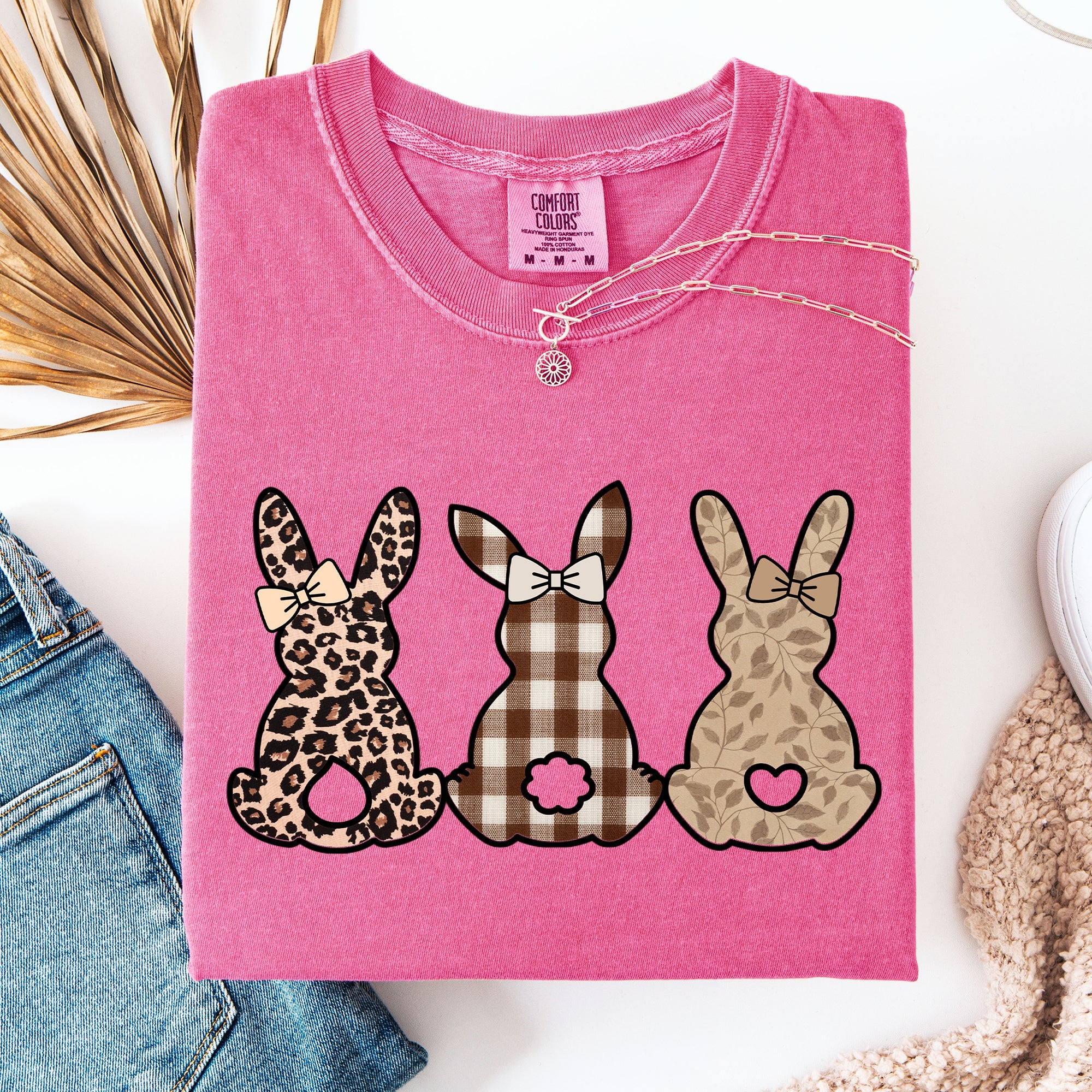 Retro Easter Bunnies Leopard Pattern Bunny Illustration Collection For Festive Style Comfort Colors Tee