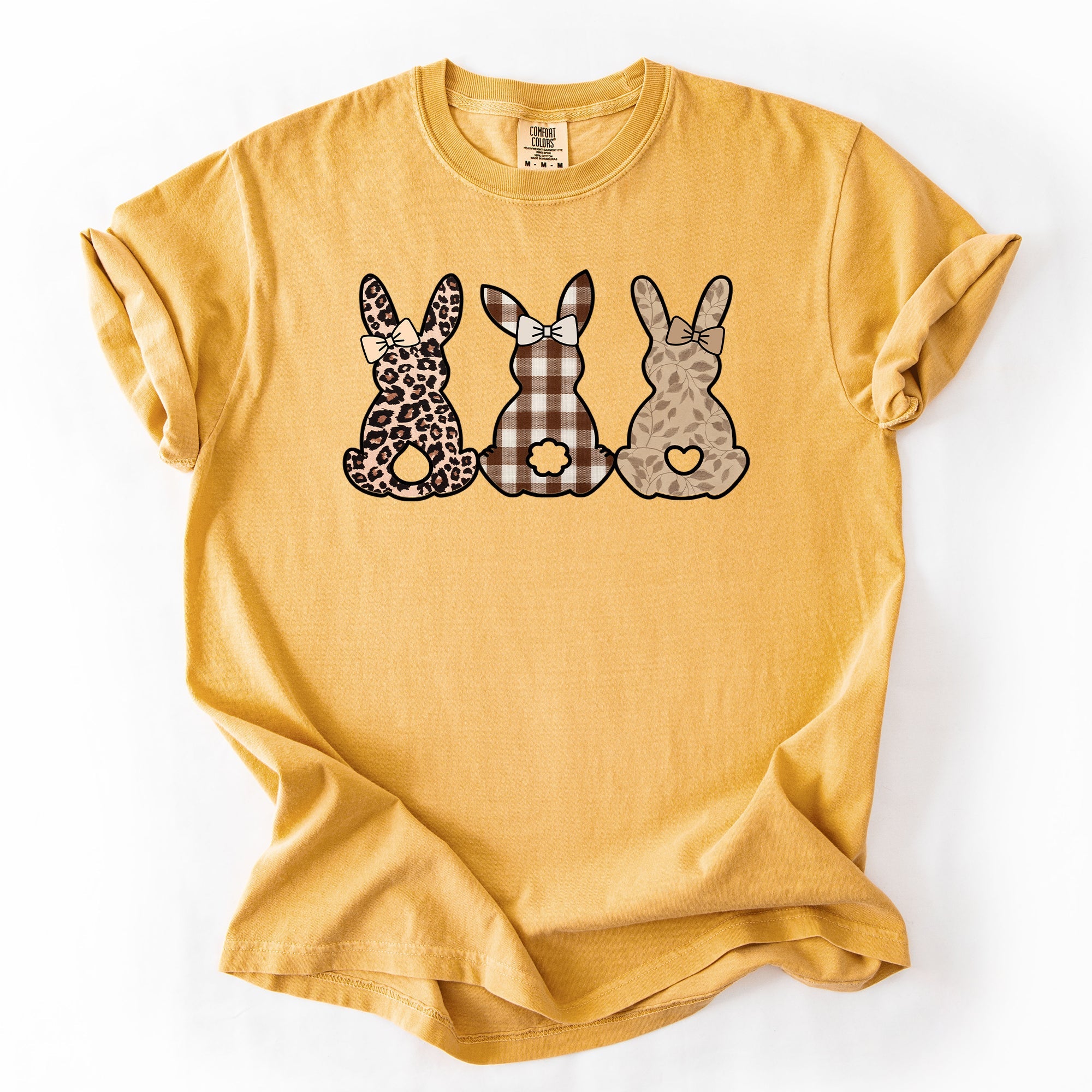 Retro Easter Bunnies Leopard Pattern Bunny Illustration Collection For Festive Style Comfort Colors Tee