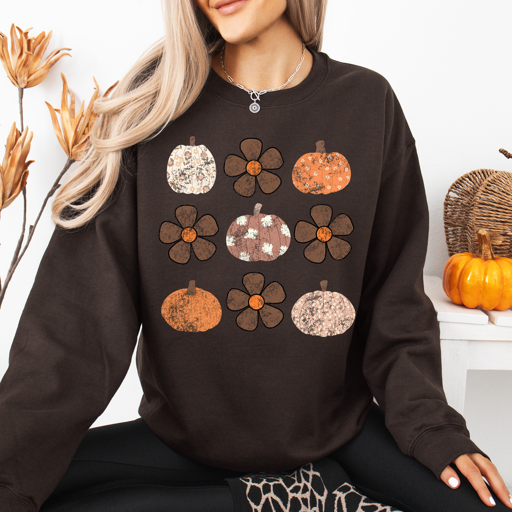 Retro Halloween Floral Pumpkin Pattern Sweatshirt For Cozy Autumn Layering Wardrobe Essential