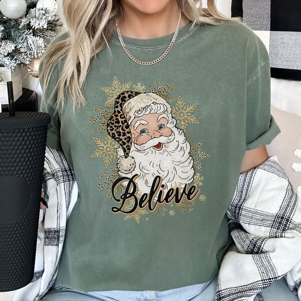 Retro Santa Believe Christmas Leopard Print Holiday Design Edition Comfort Colors Tee