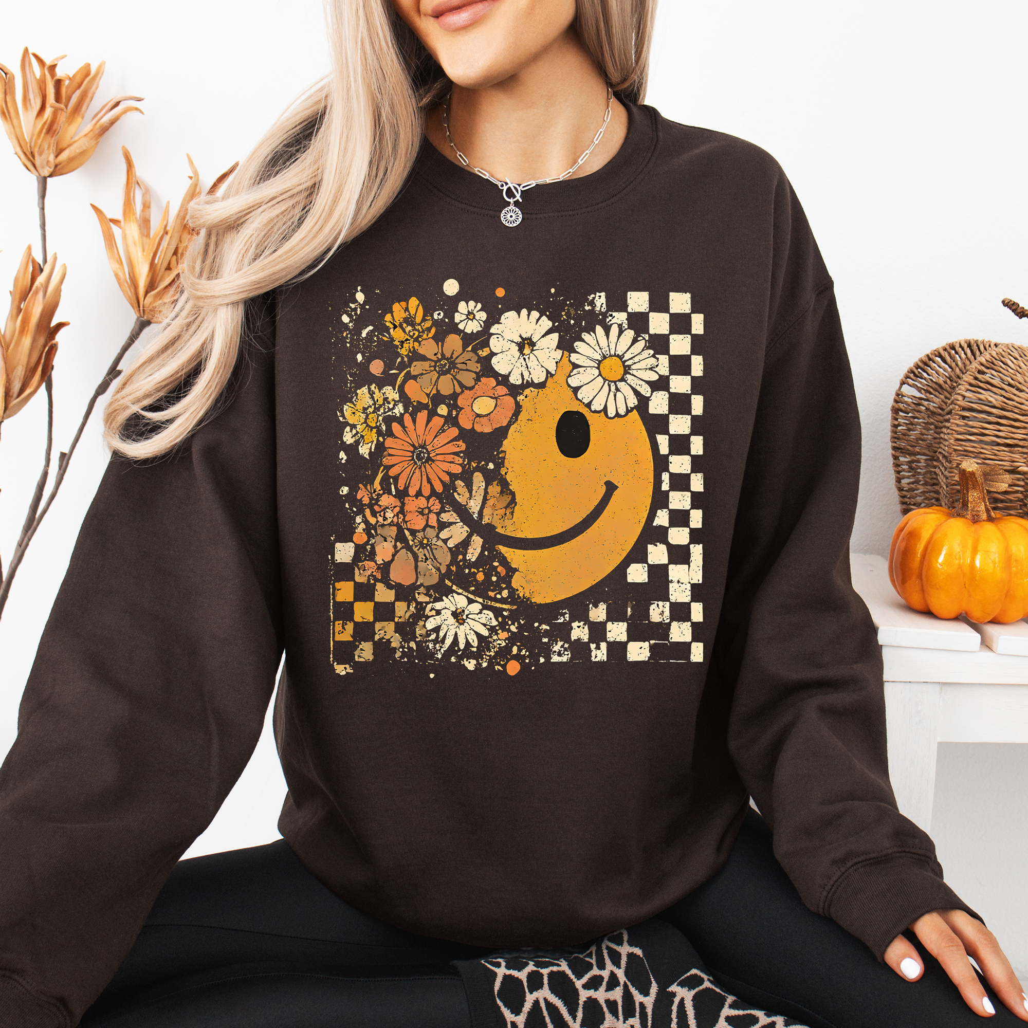 Retro Smiley Halloween Floral Autumn Garden Flowers Vintage-Inspired Pattern Cozy Knit Sweatshirt
