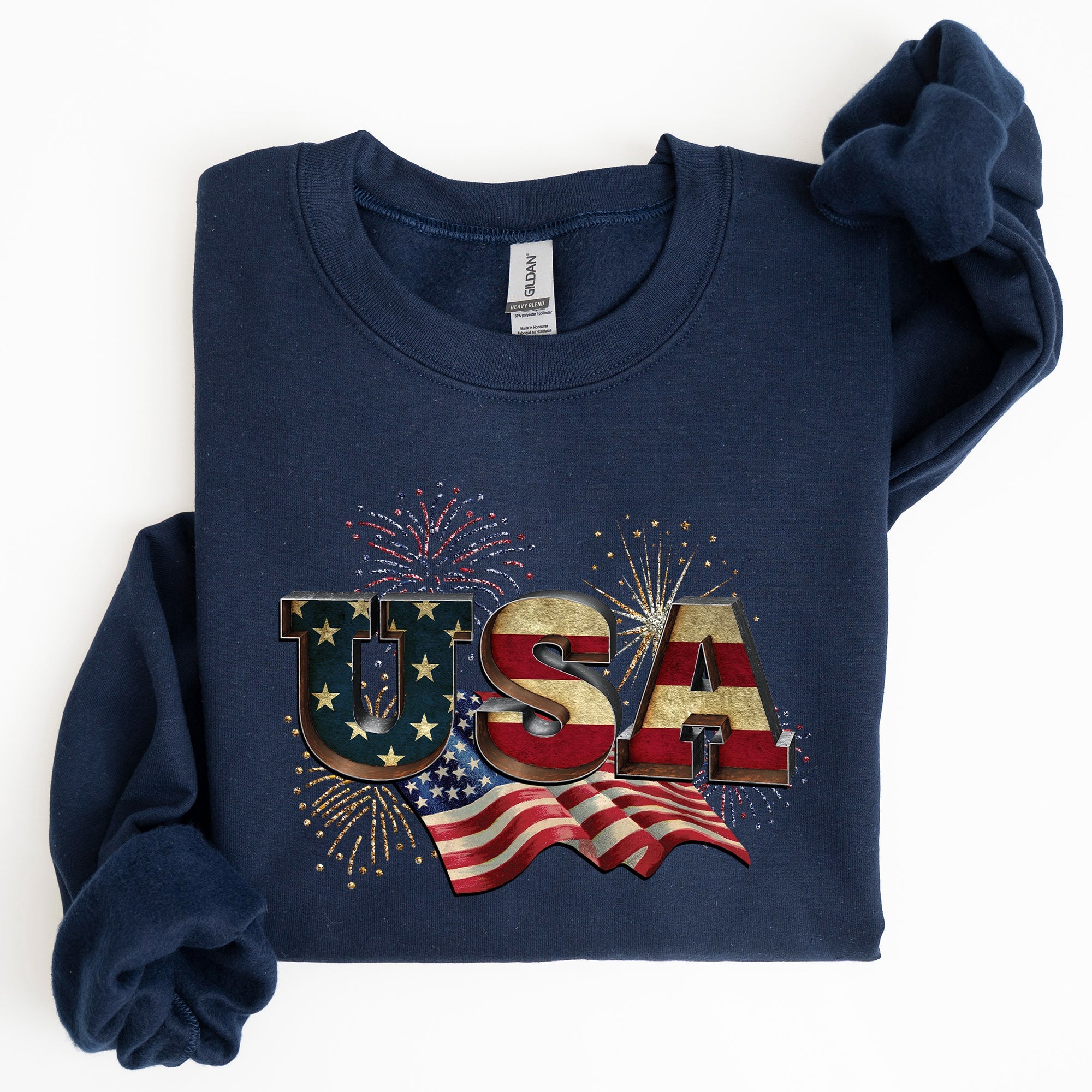 Retro USA Patriotic Fourth Of July Americana Pride Vintage Flag Emblem Distressed Graphic Sweatshirt