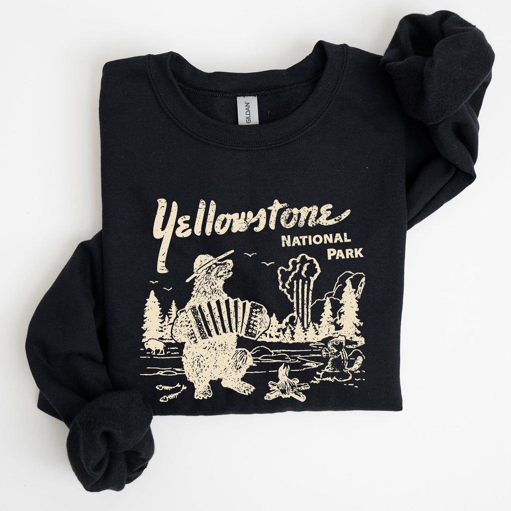 Retro Yellowstone National Park Bear Chipmunk Nature Landscape Illustration Sweatshirt