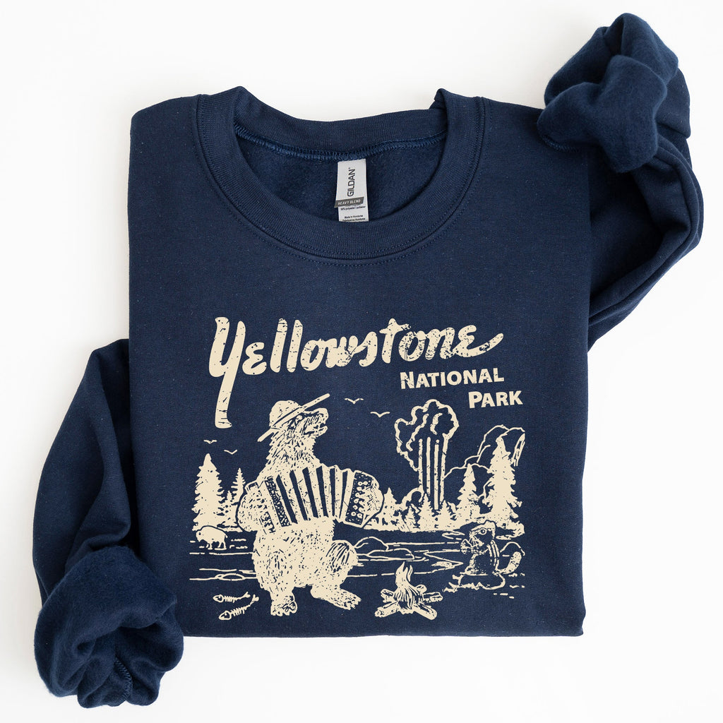 Retro Yellowstone National Park Bear Chipmunk Nature Landscape Illustration Sweatshirt