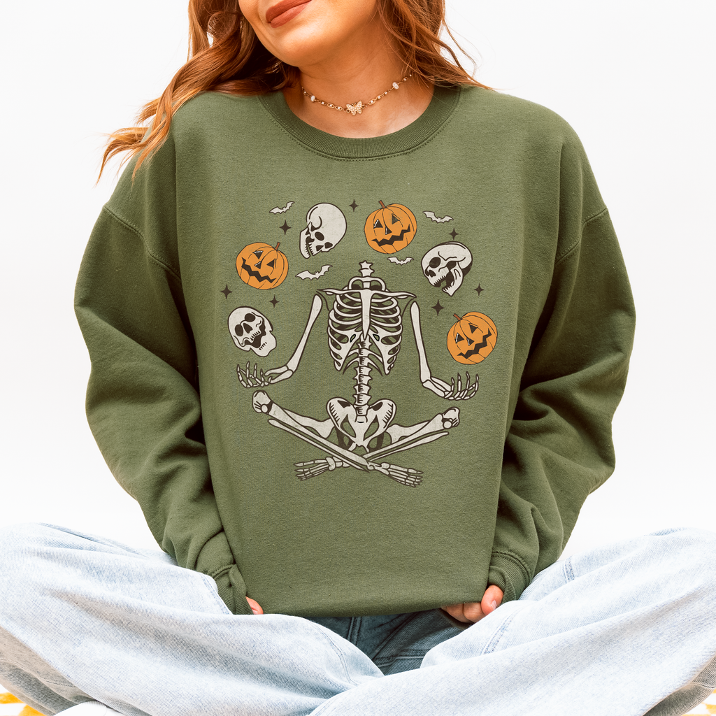 Skeleton, Juggling, Halloween, Jack-O-Lantern Sweatshirt