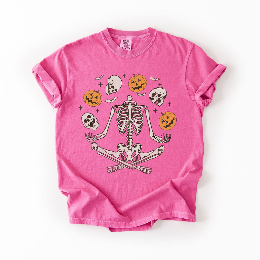 Skeleton Juggling Halloween Jack O Lantern Artwork Featuring Retro Vibes Comfort Colors Tee