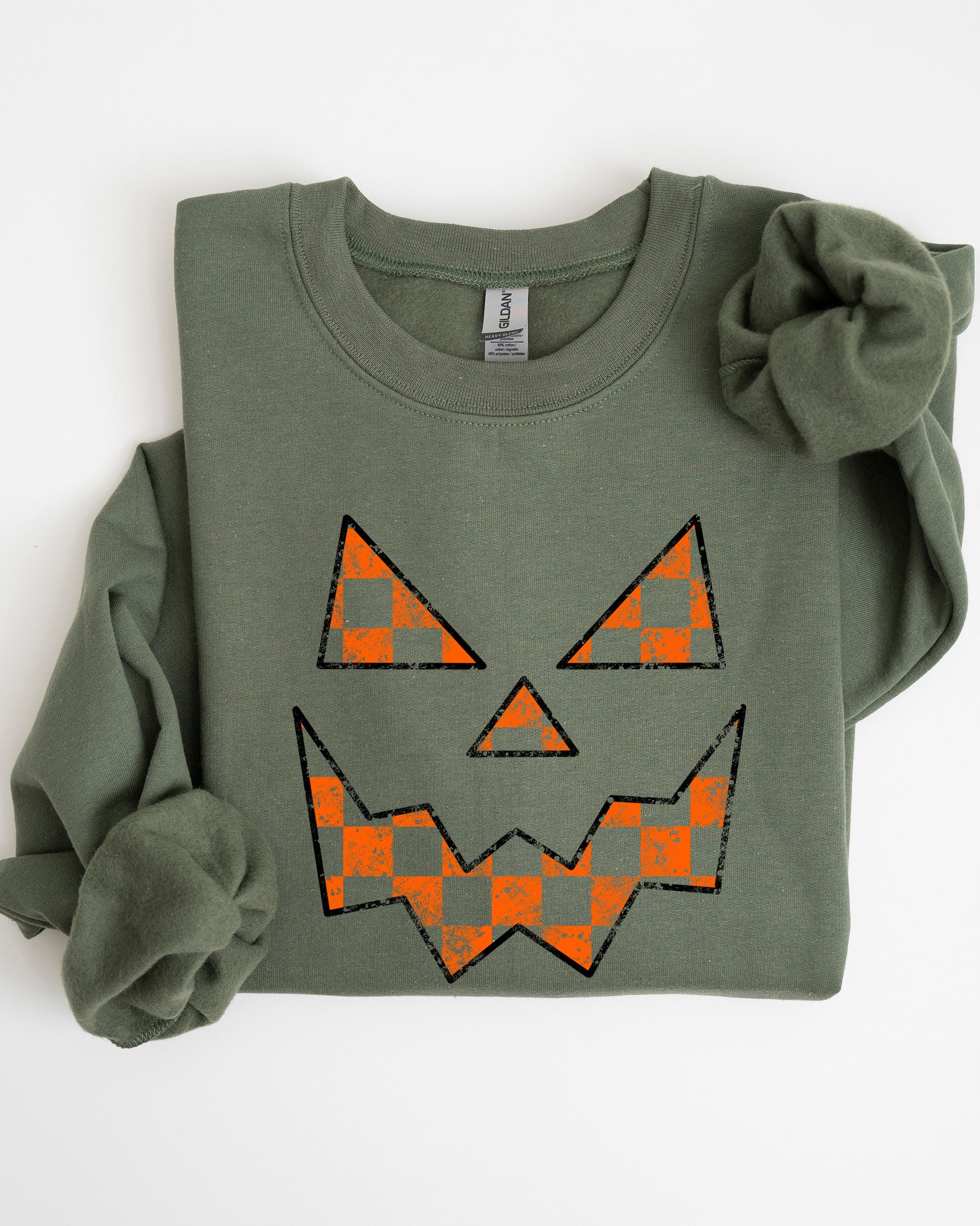 Spooky Jack-O-Lantern Retro Halloween Pumpkin Checkered Graphic Cozy Seasonal Sweatshirt