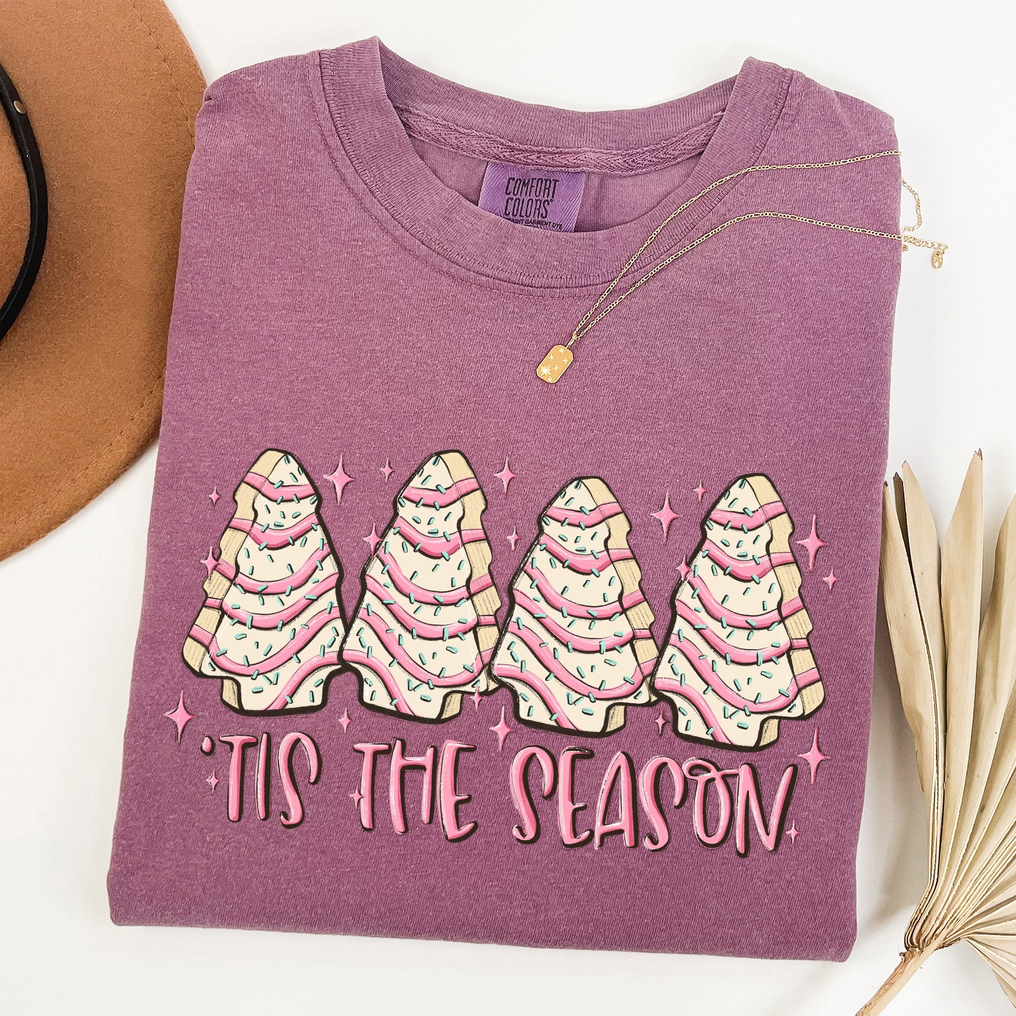 Tis The Season Pink Christmas Cakes Cute Treat Winter Santa Xmas Comfort Colors Tee