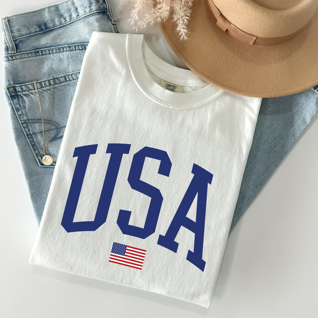 USA Flag Patriotic Emblem Celebrating Independence Day USA Pride Comfort Colors Tee
