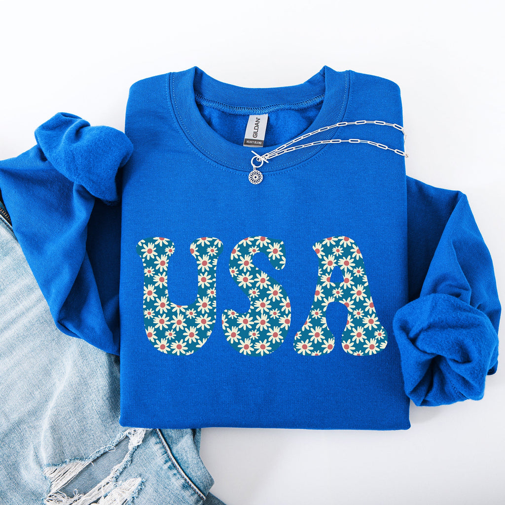 USA Retro Daisies Patriotic America Fourth of July Vintage Inspired Graphic Celebration Edition Sweatshirt