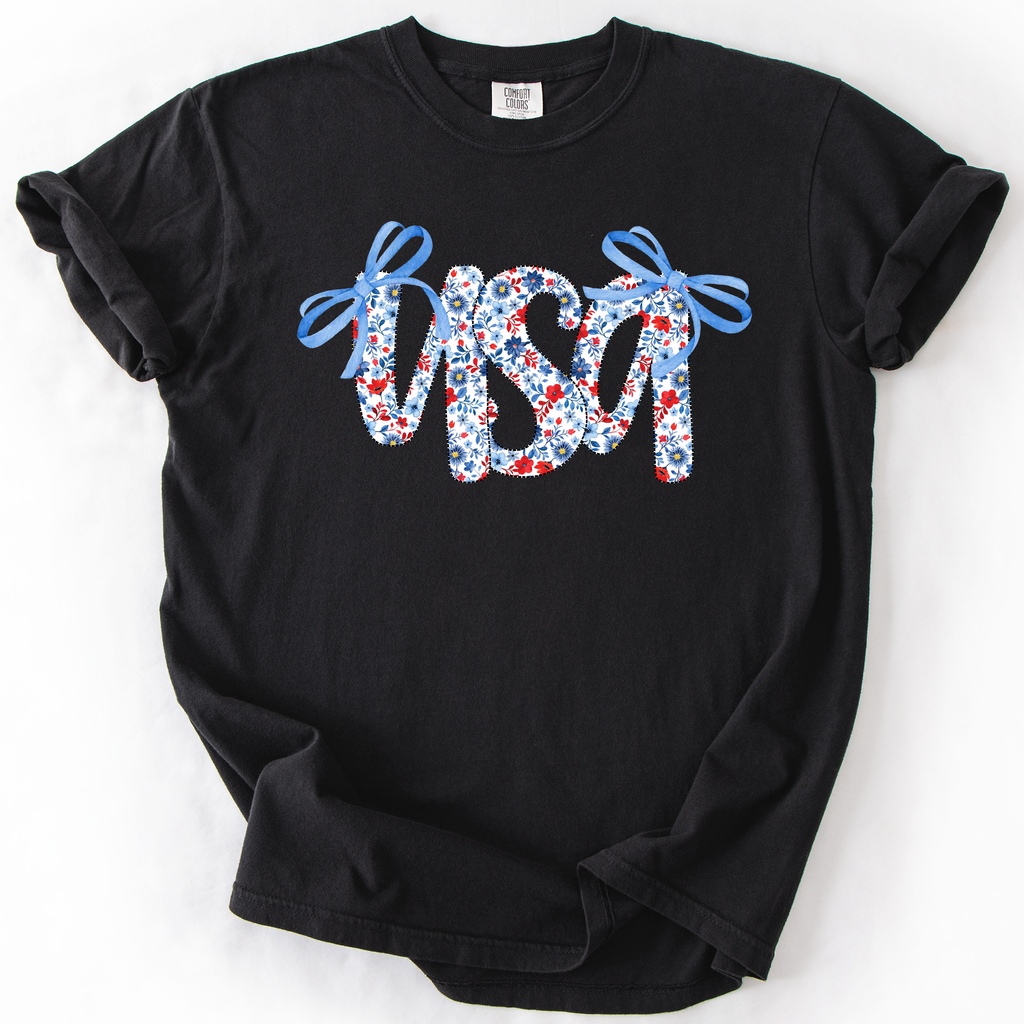 USA Patriotic Floral Patterns With Ribbons For Fourth Of July And American Pride Comfort Colors Tee
