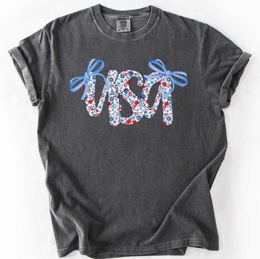 USA Patriotic Floral Patterns With Ribbons For Fourth Of July And American Pride Comfort Colors Tee