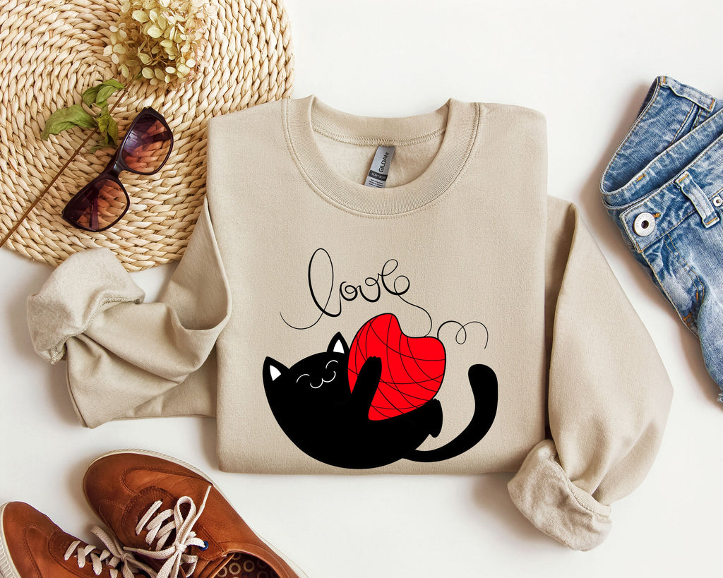 Retro Cat Love Vintage Valentine's Day Cat Lover Edition Cozy Fall Seasonal Sweatshirt