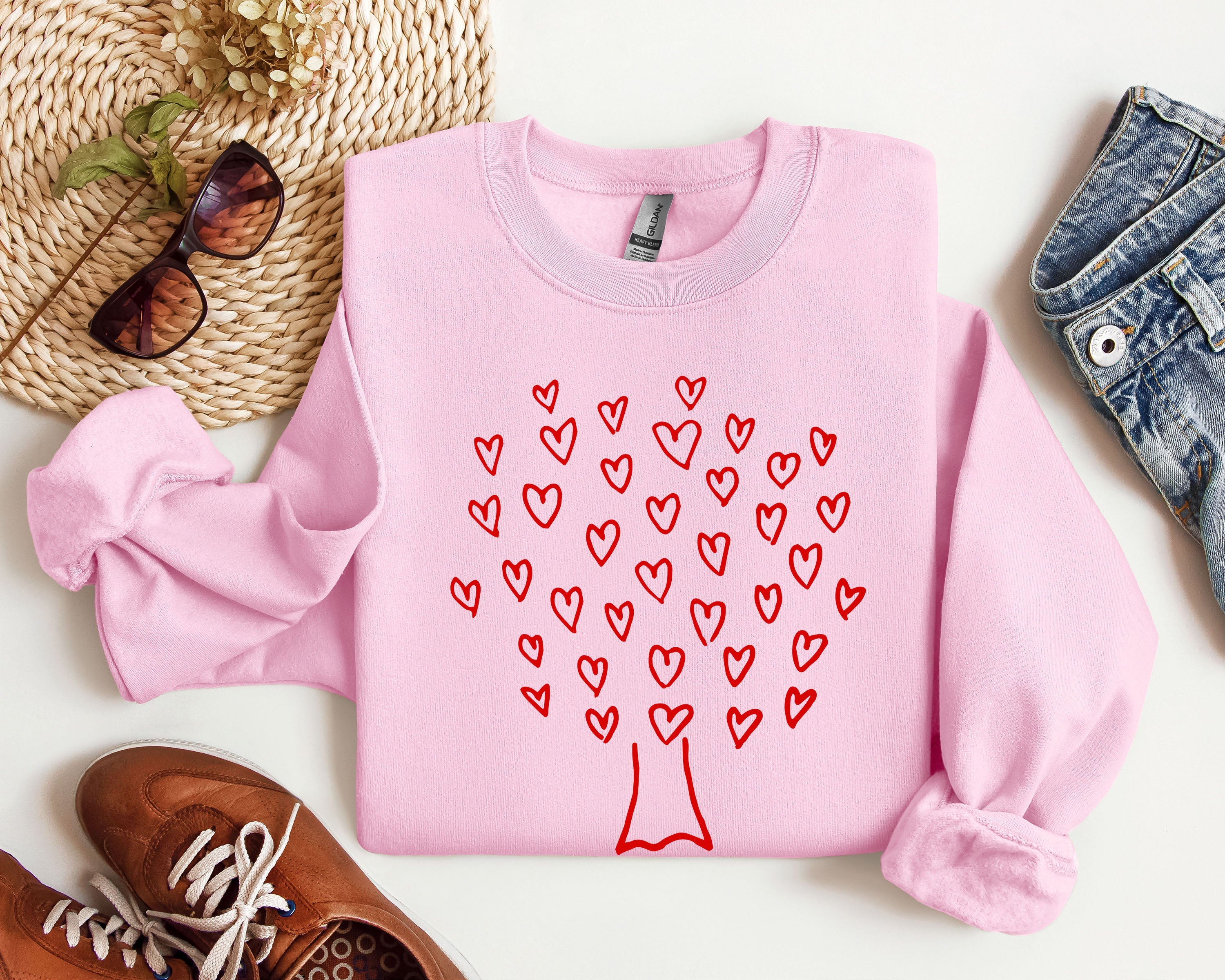Retro Heart Tree Vintage Valentine's Day Love Letter Edition Cozy Classic Sweatshirt
