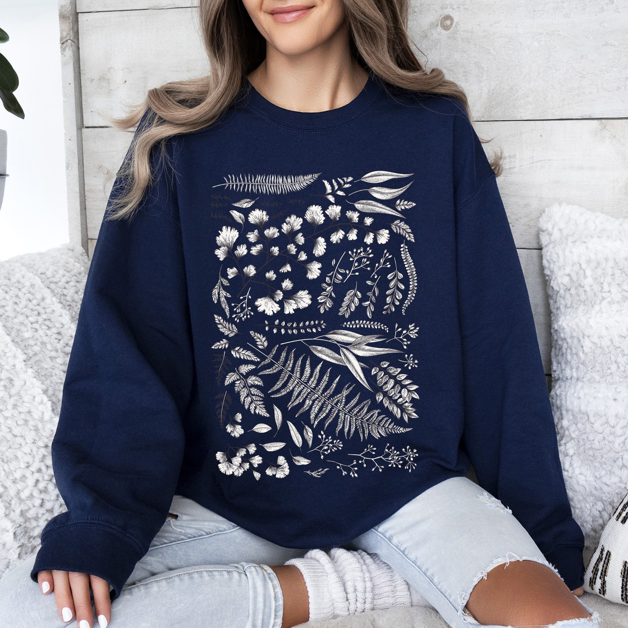 Vintage Fern Illustration Sweatshirt