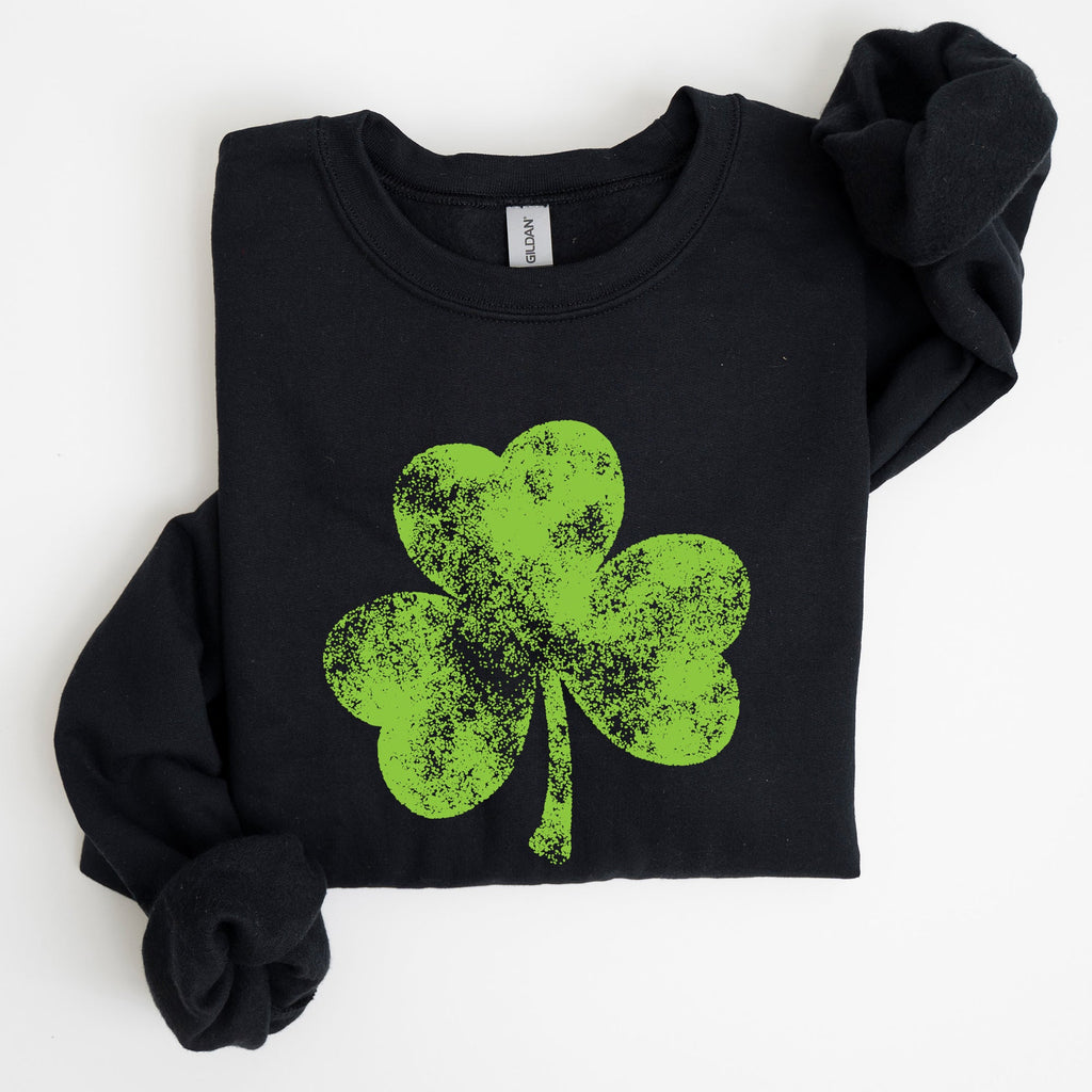 Vintage Shamrock St Patrick's Day Celebration Irish Pride Classic Motif For Festive Wear Sweatshirt