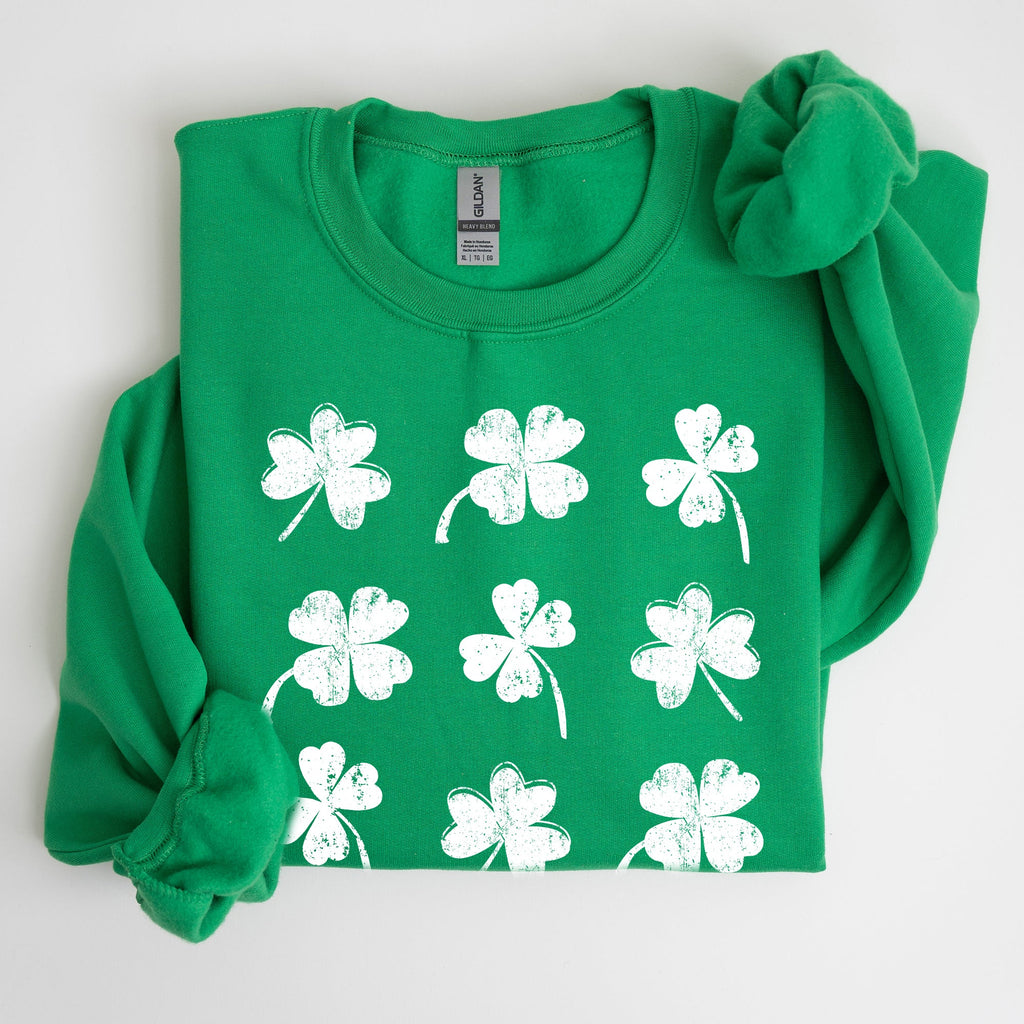 Vintage Shamrocks Ireland Clover St Patrick's Day Irish Heritage Collectible Sweatshirt