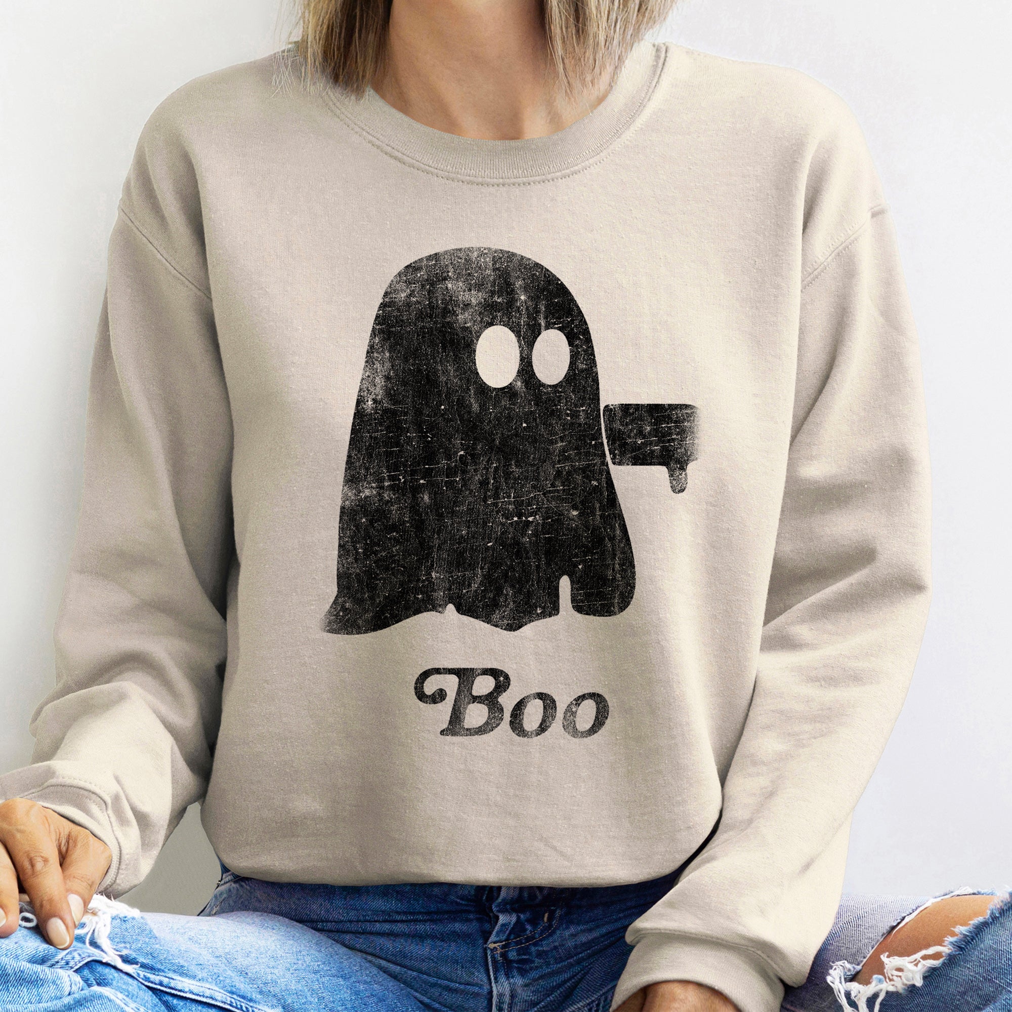 Boo Vintage Ghost Halloween Cozy Spooky Night Graphic Print Edition Autumn Nights And Cozy Fireside Moments Sweatshirt