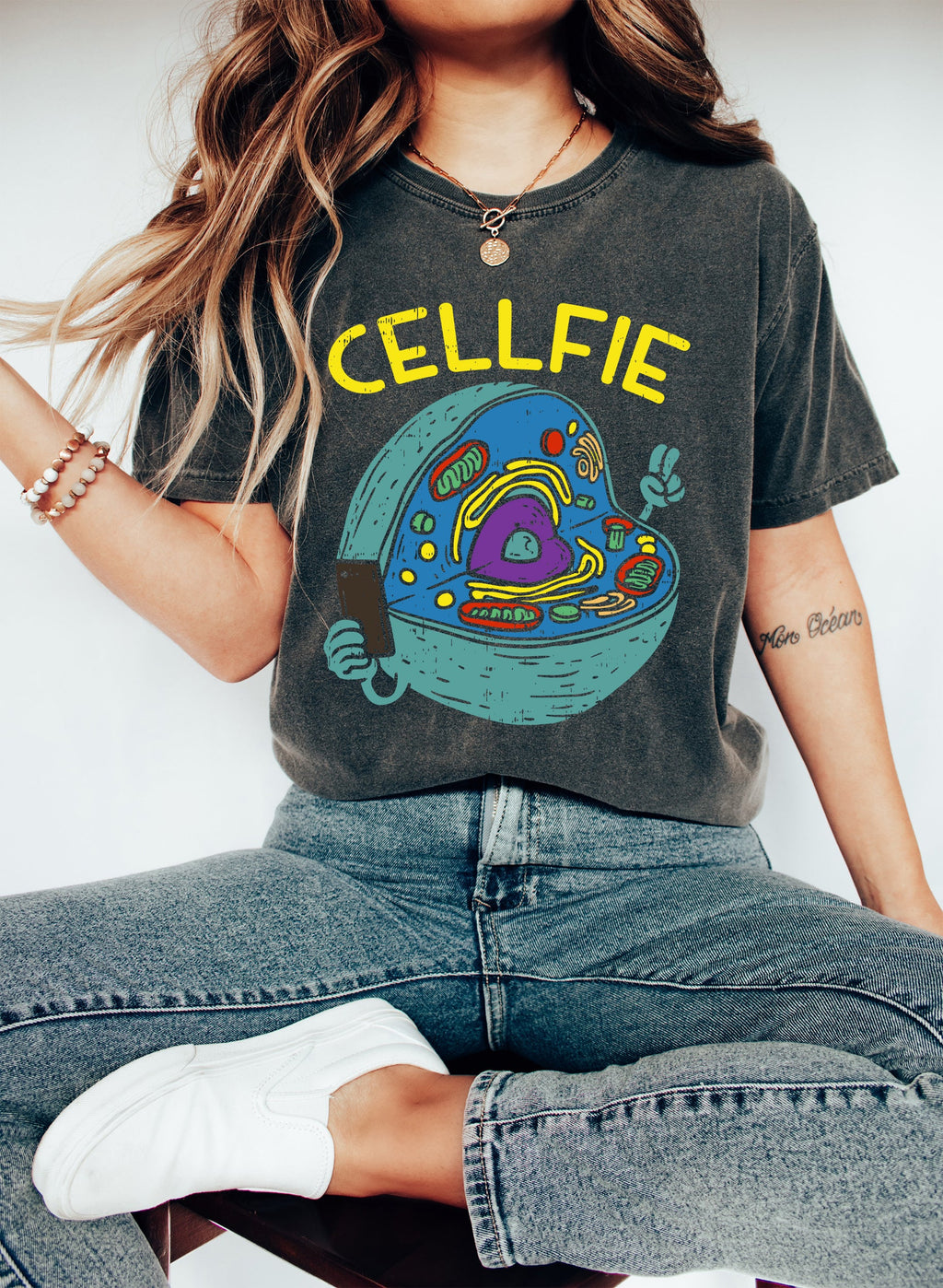 Cellfie Funny Science Teacher Whimsical Lab Humor For Science Lovers Comfort Colors Tee