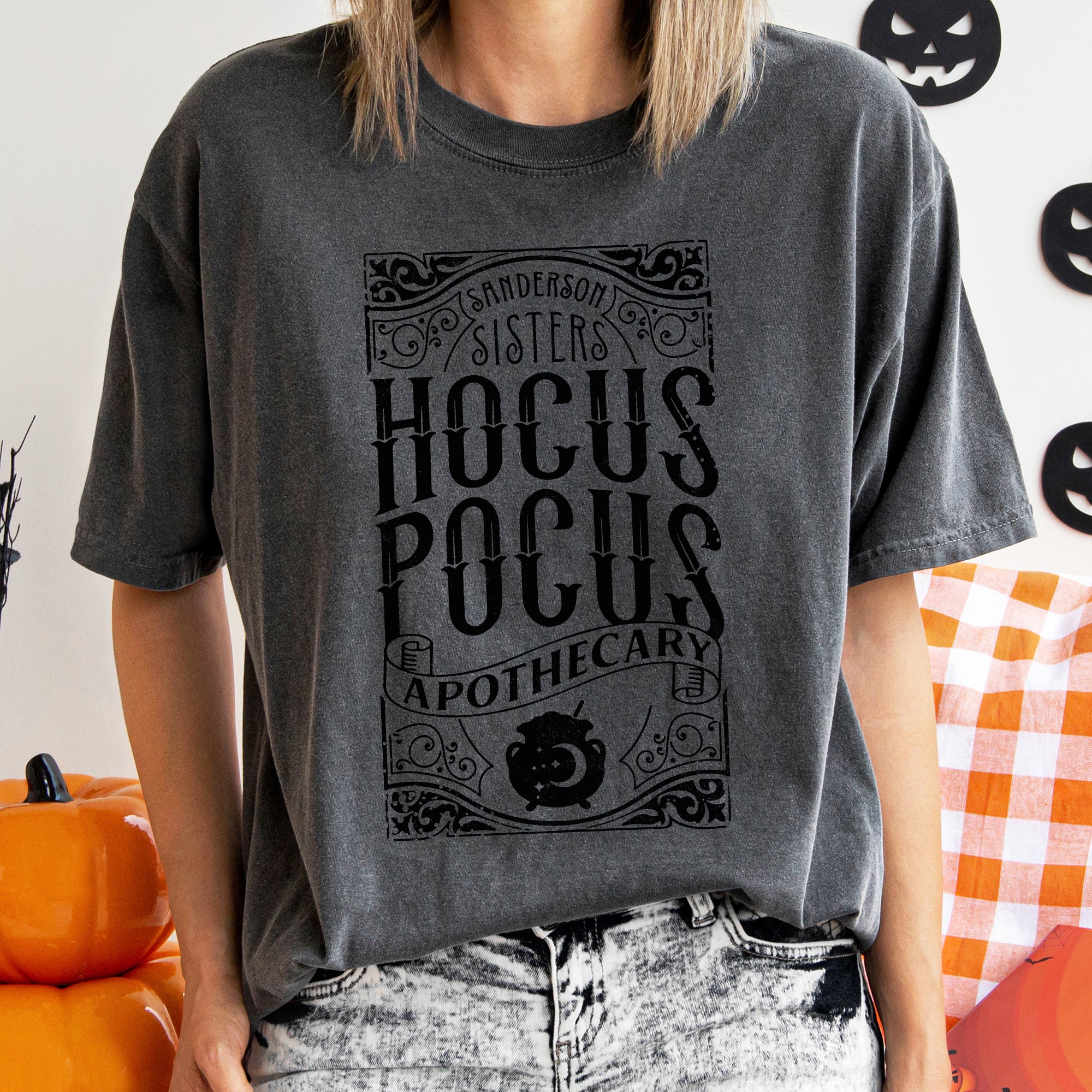 Hocus Pocus Retro Halloween Comfort Colors Tee