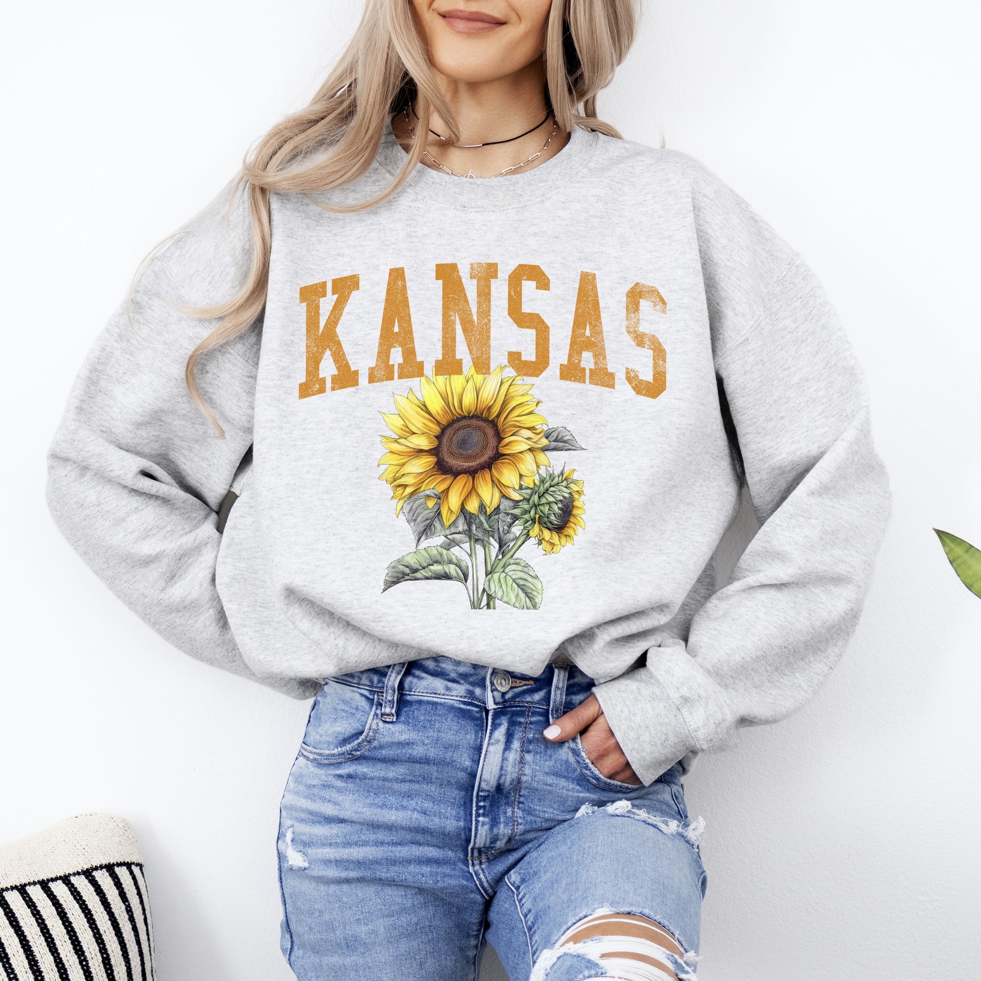 Kansas State Flower Sunflower State Pride Nature Inspired Botanical Cozy Sweatshirt