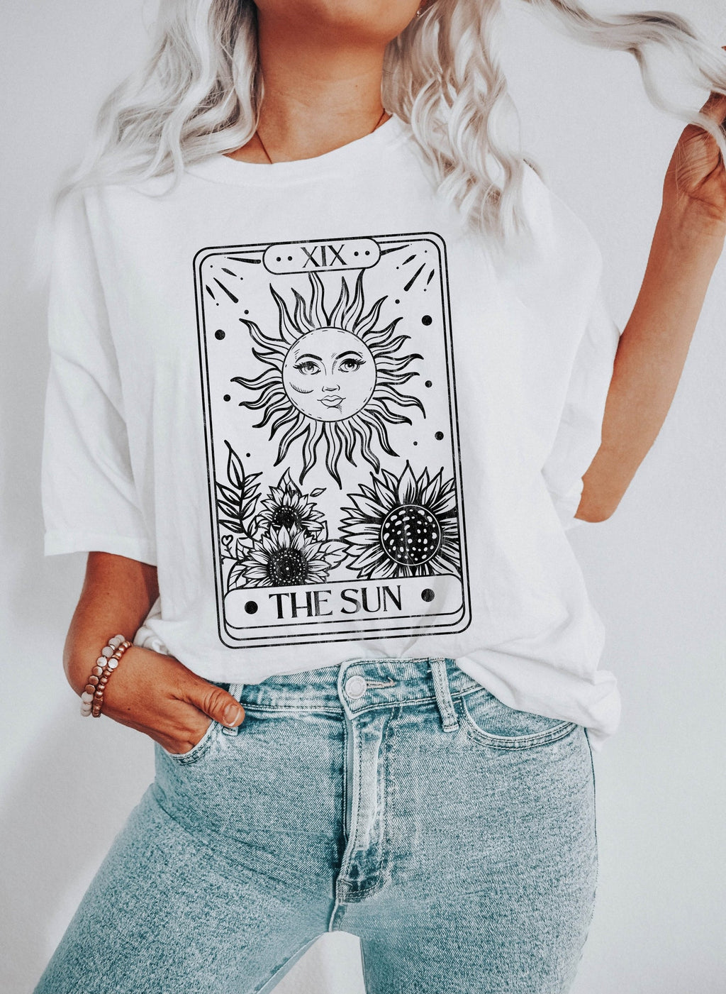 Sun Tarot Card Celestial Solar Tarot Card Artwork For Astrology Enthusiasts Comfort Colors Tee